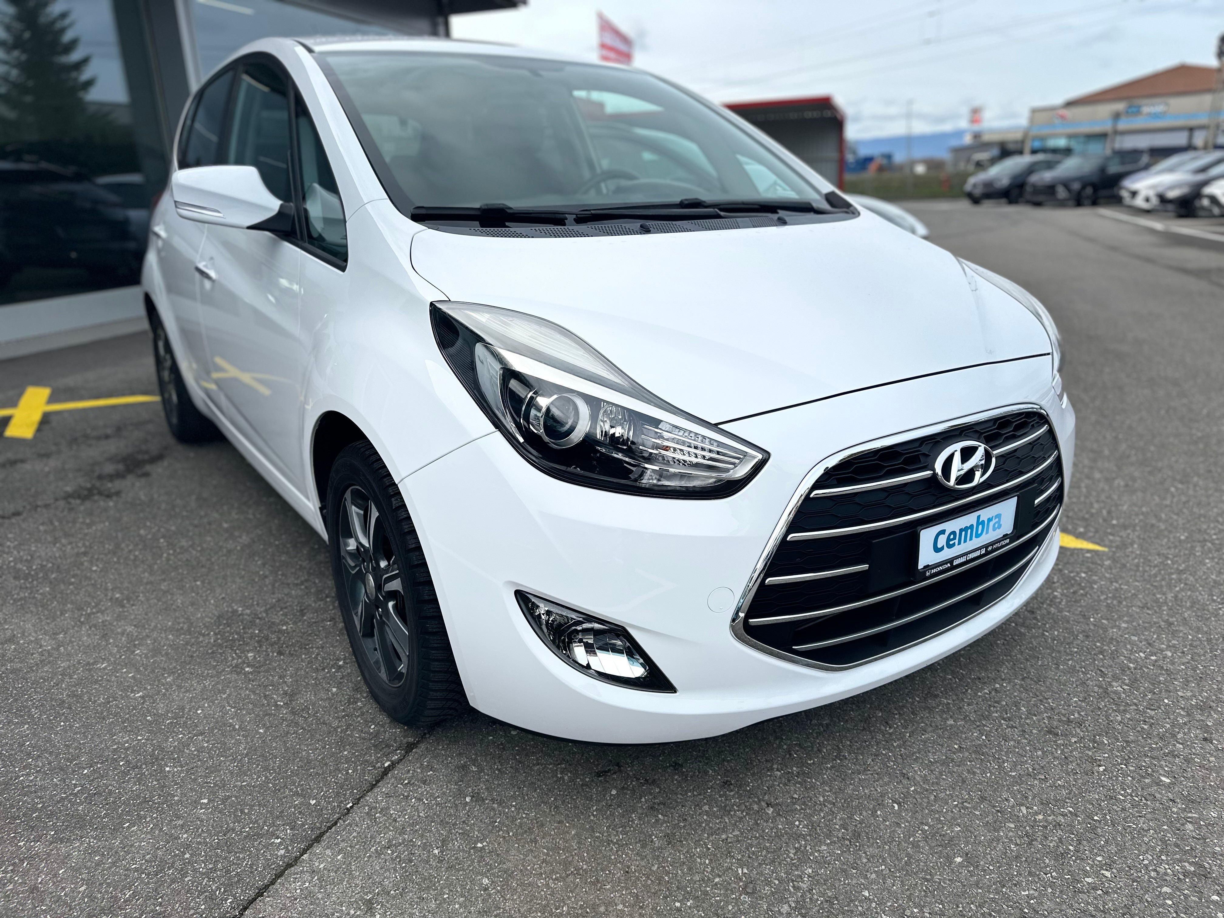 HYUNDAI iX20 1.6 Amplia Automatic