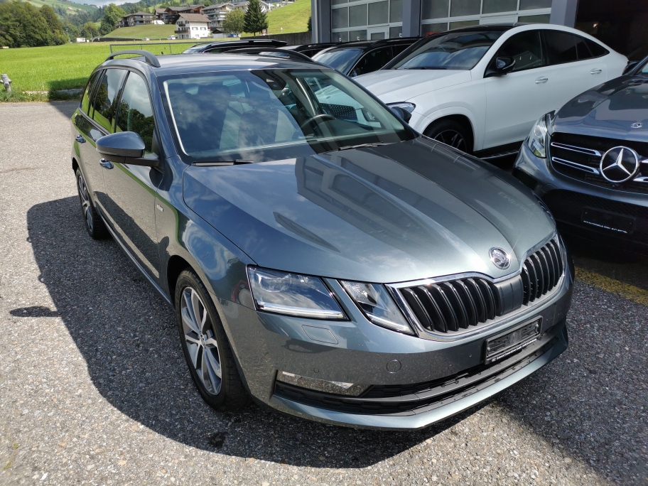 SKODA Octavia Combi 2.0 TSI Soleil 4x4 DSG