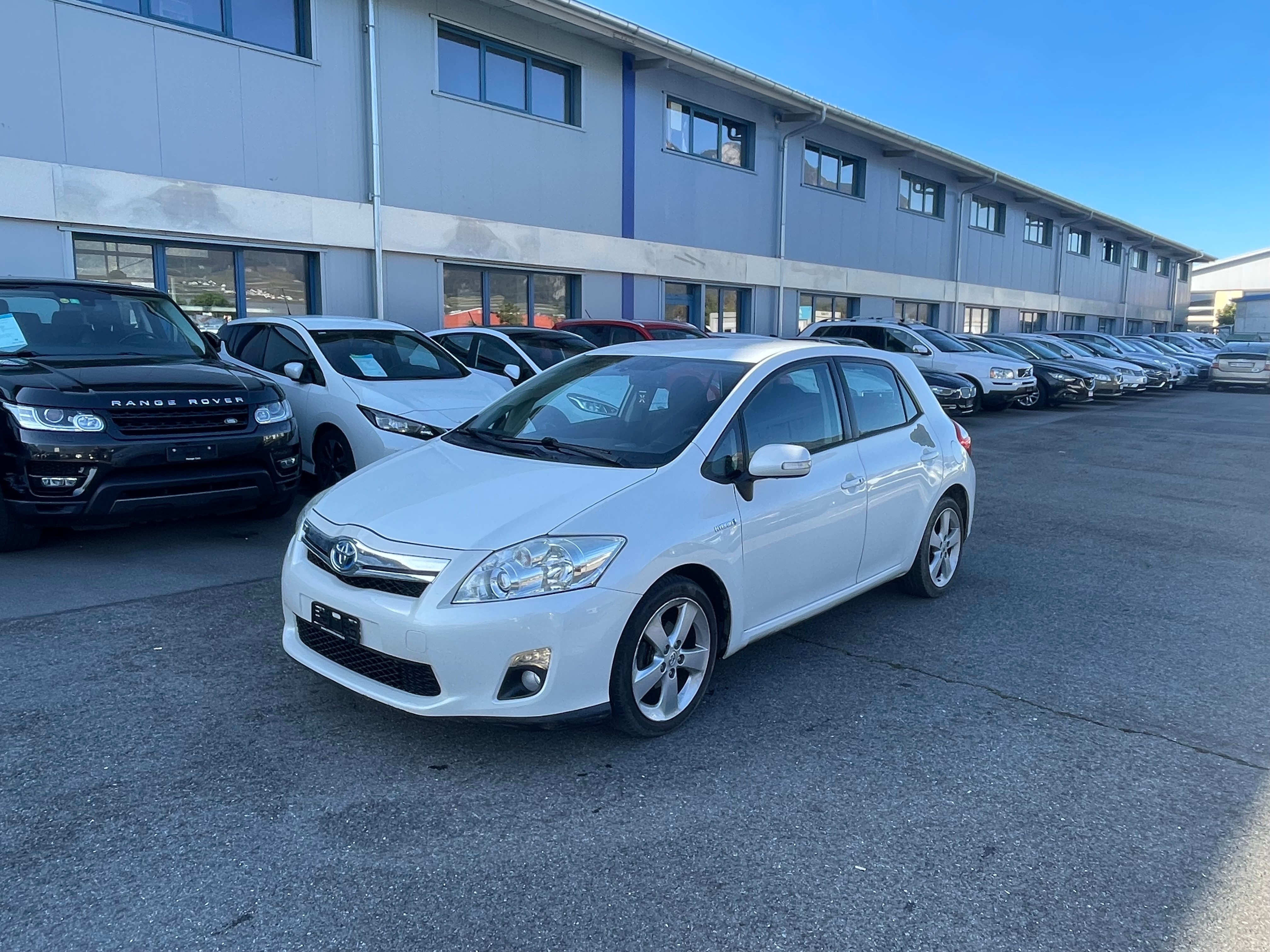 TOYOTA Auris 1.8 16V HSD Linea Sol