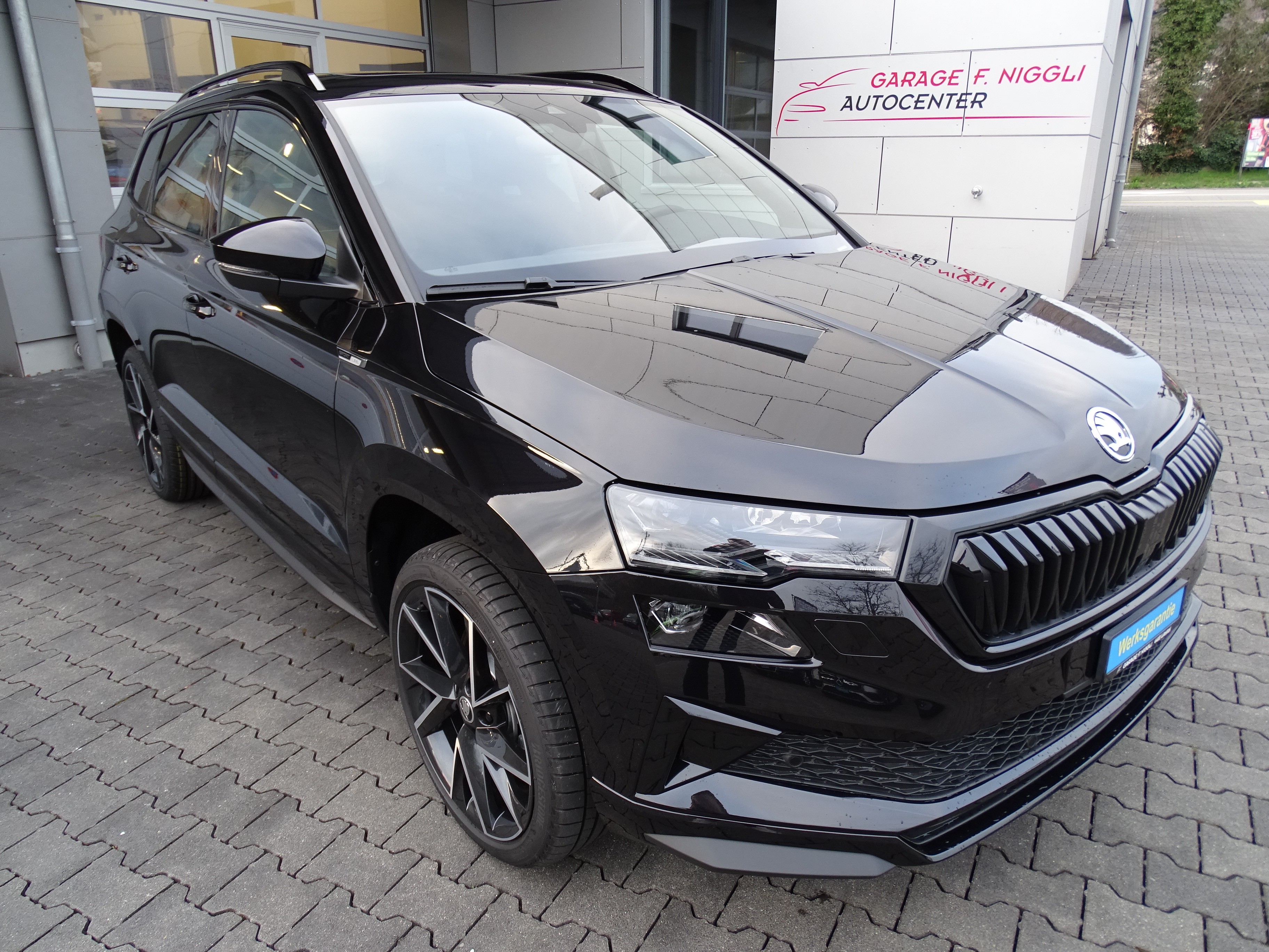 SKODA Karoq 1.5 TSI SportLine DSG