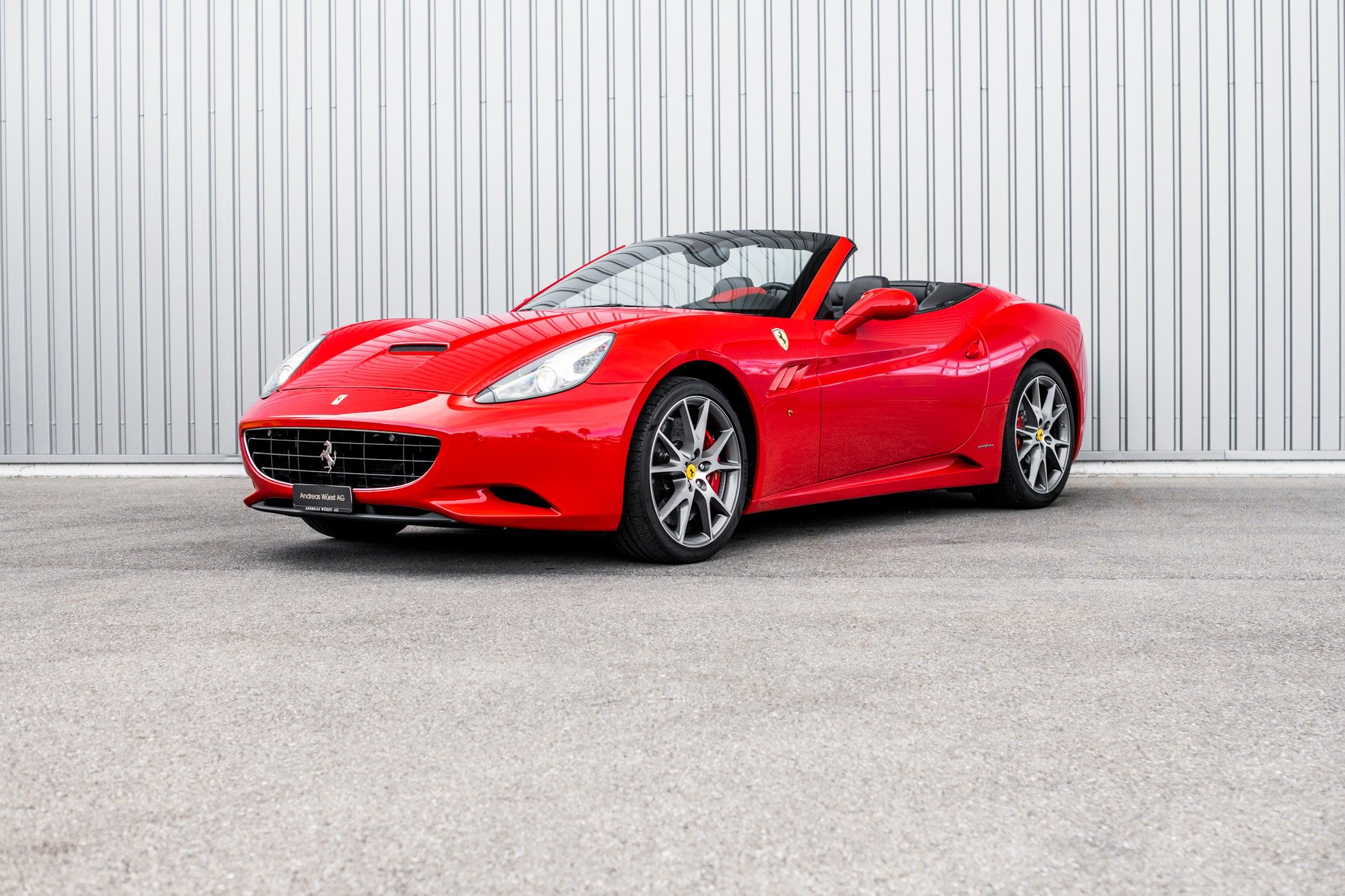 FERRARI California 4.3 V8