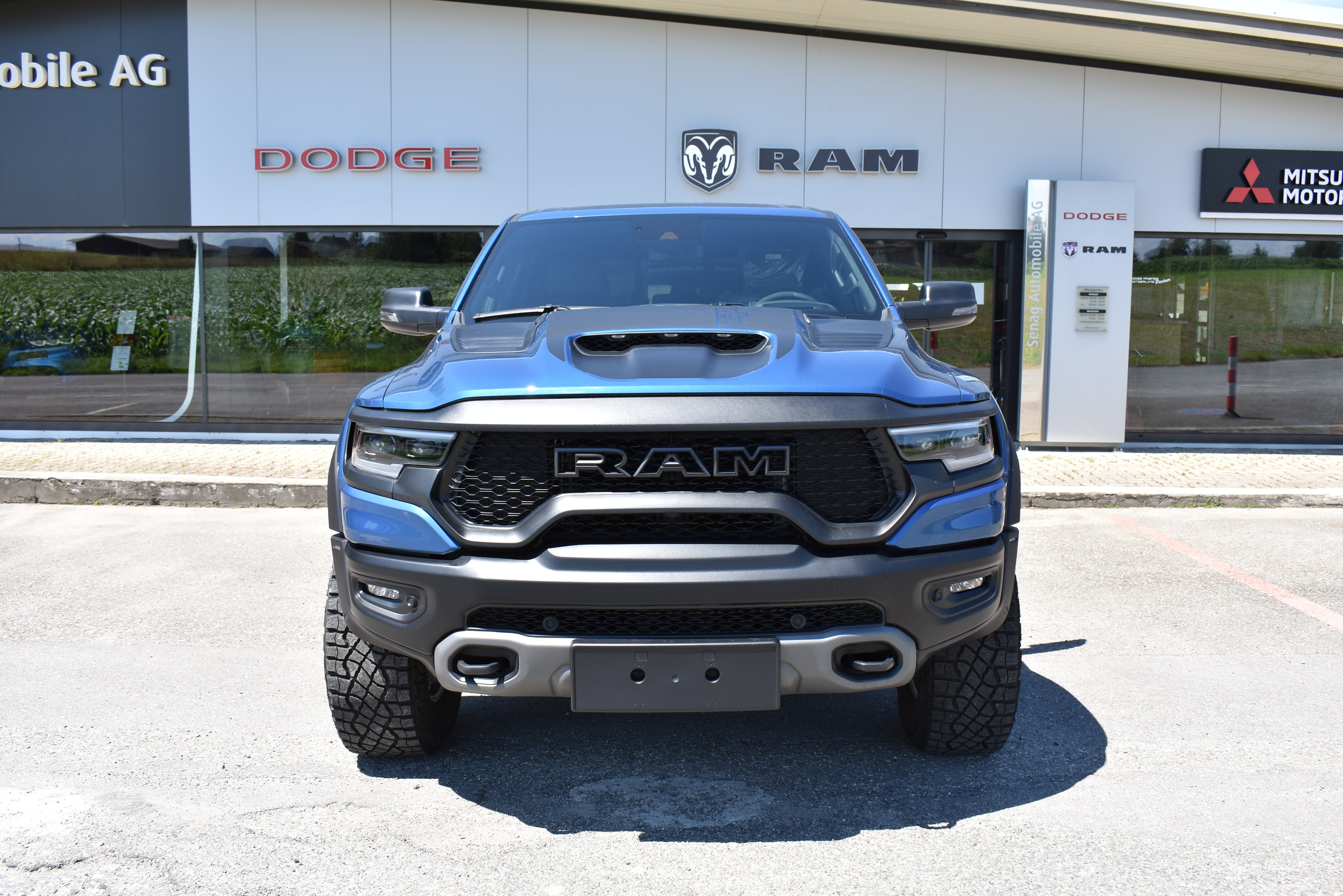 DODGE Ram 1500 Crew Cab TRX