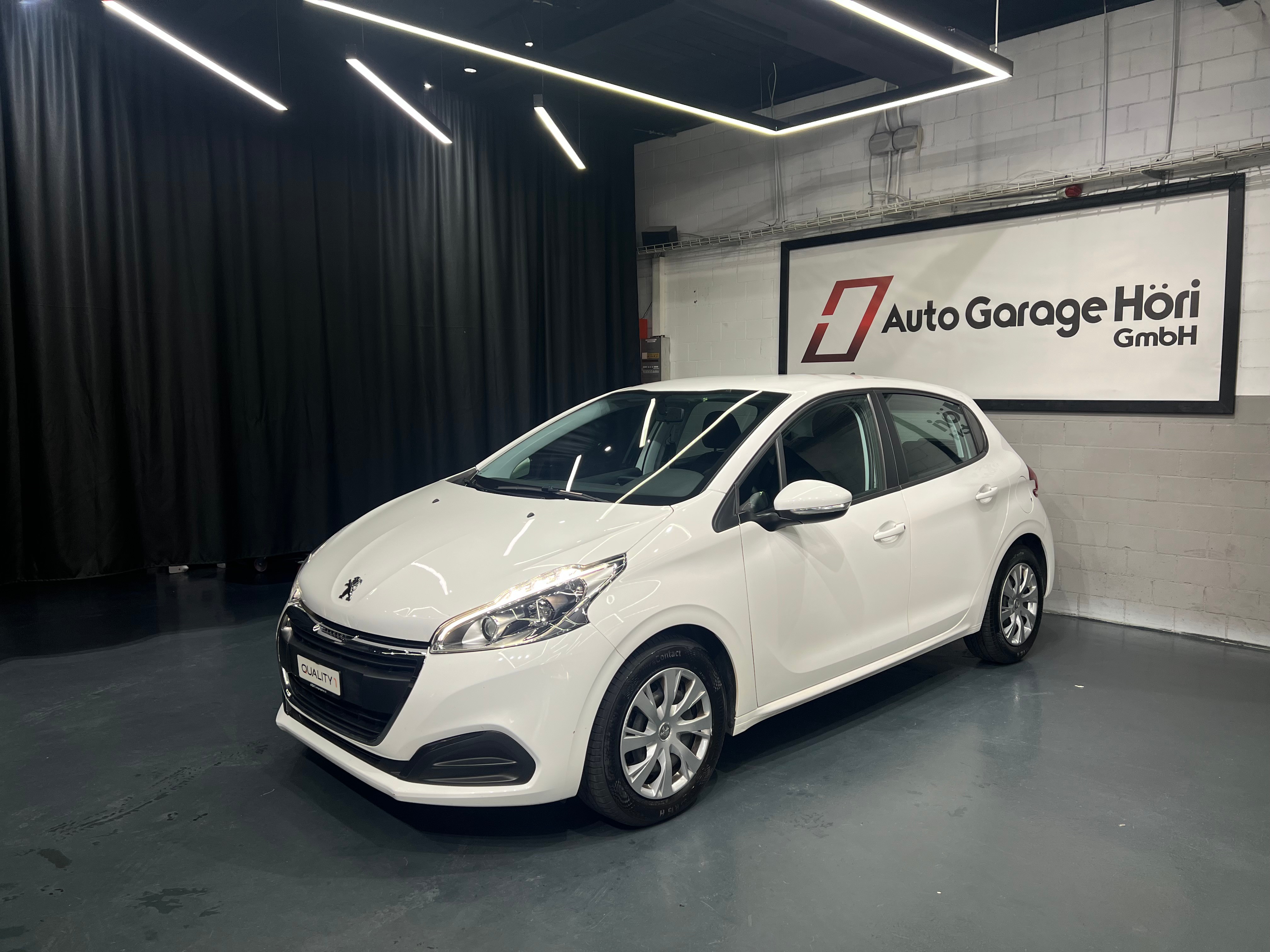 PEUGEOT 208 1.5 BlueHDi Active