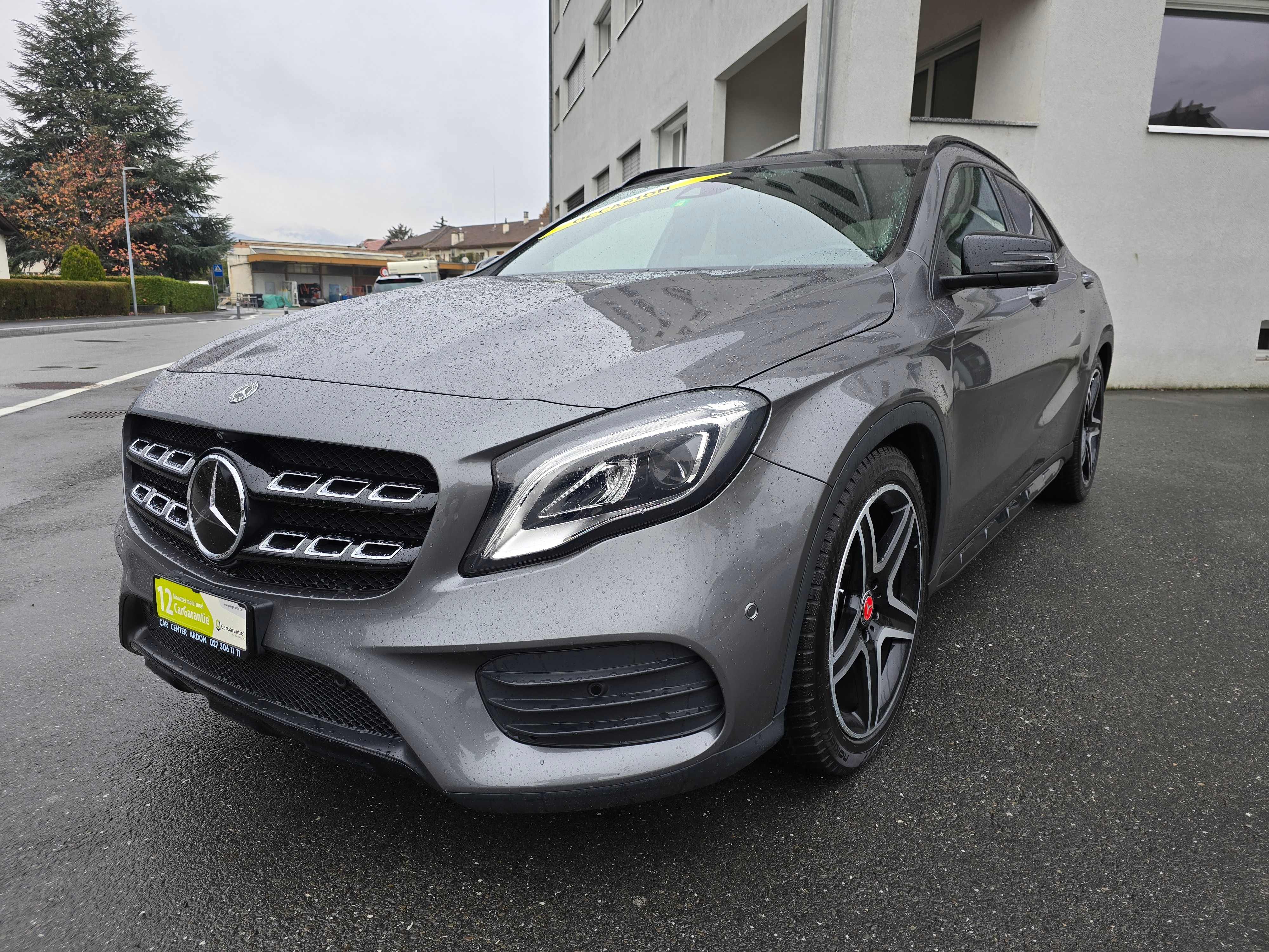 MERCEDES-BENZ GLA 250 AMG Line 4Matic 7G-DCT