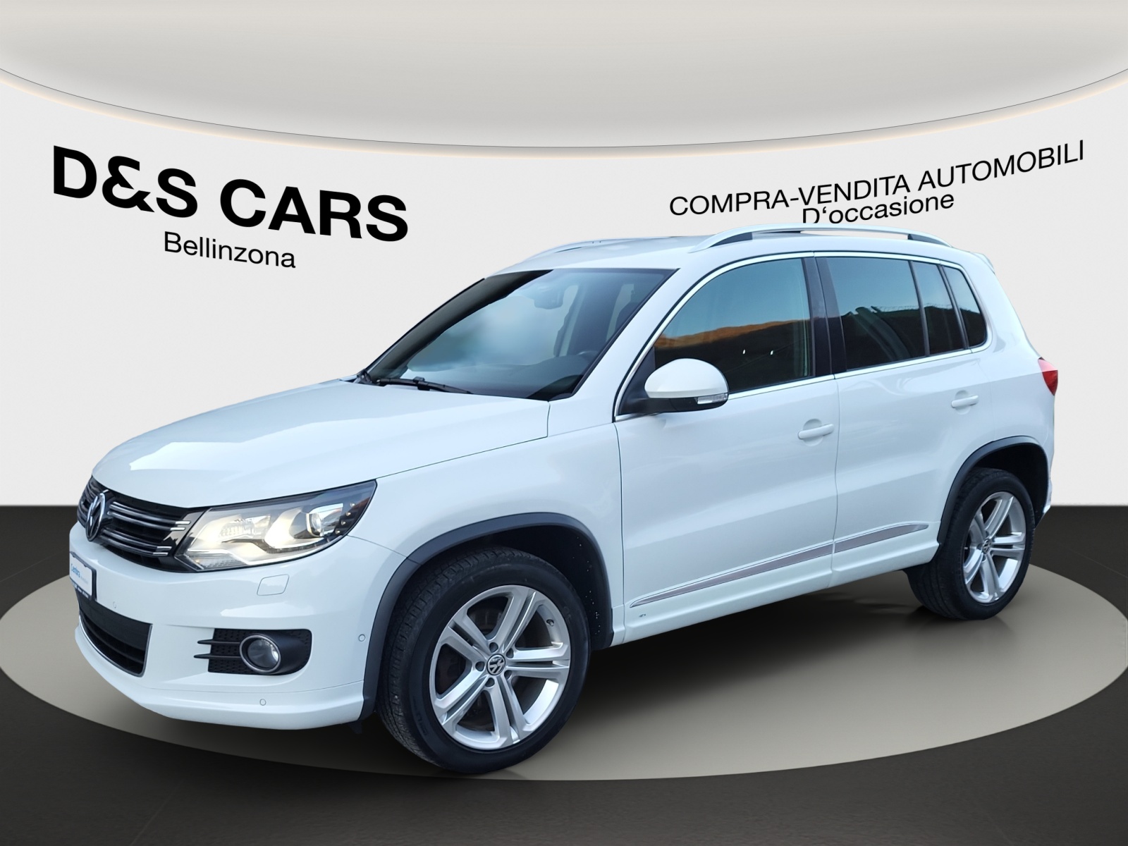 VW Tiguan 2.0 TDI BMT R-Line Design 4Motion DSG