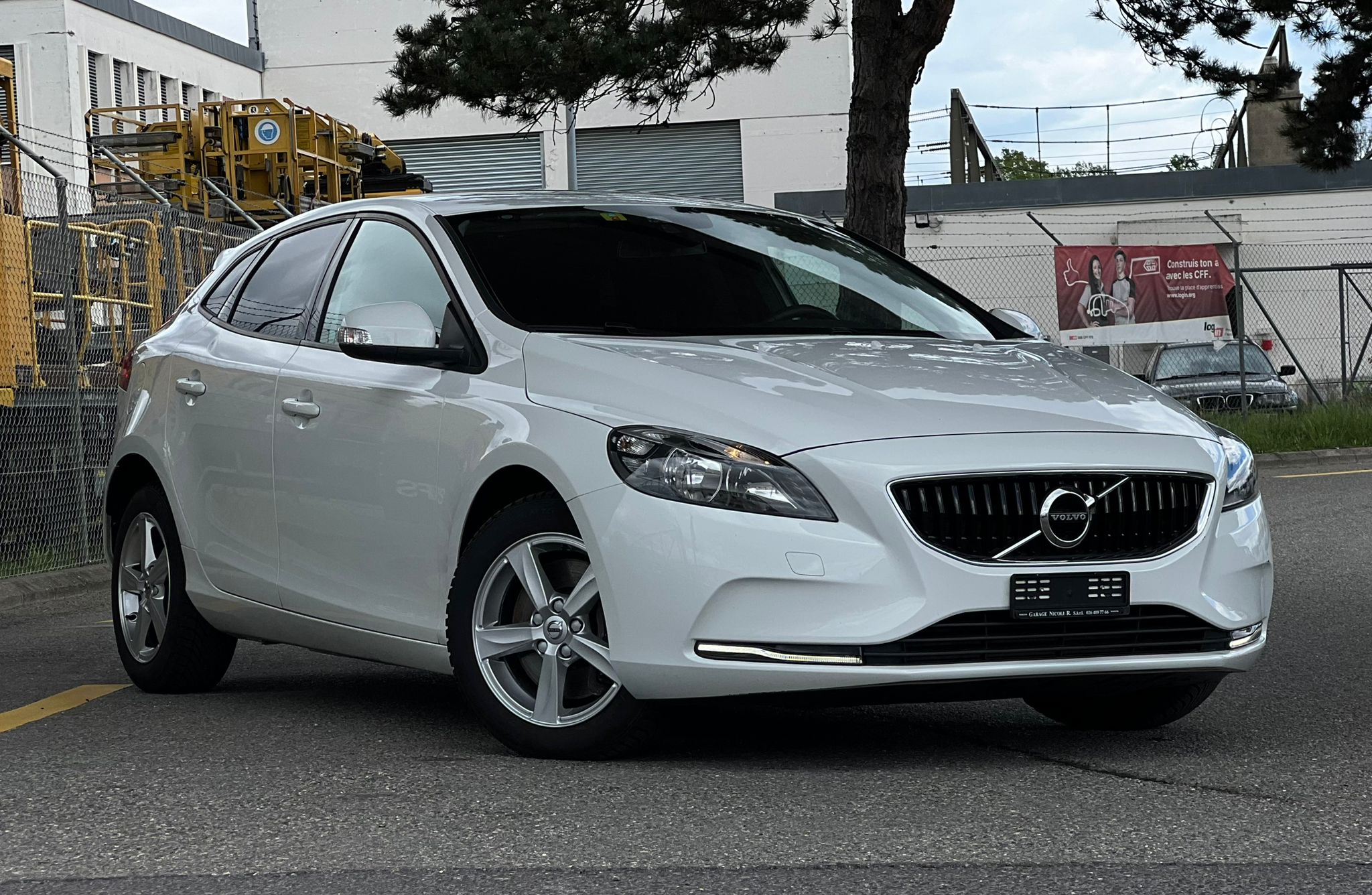 VOLVO V40 D3 Kinetic