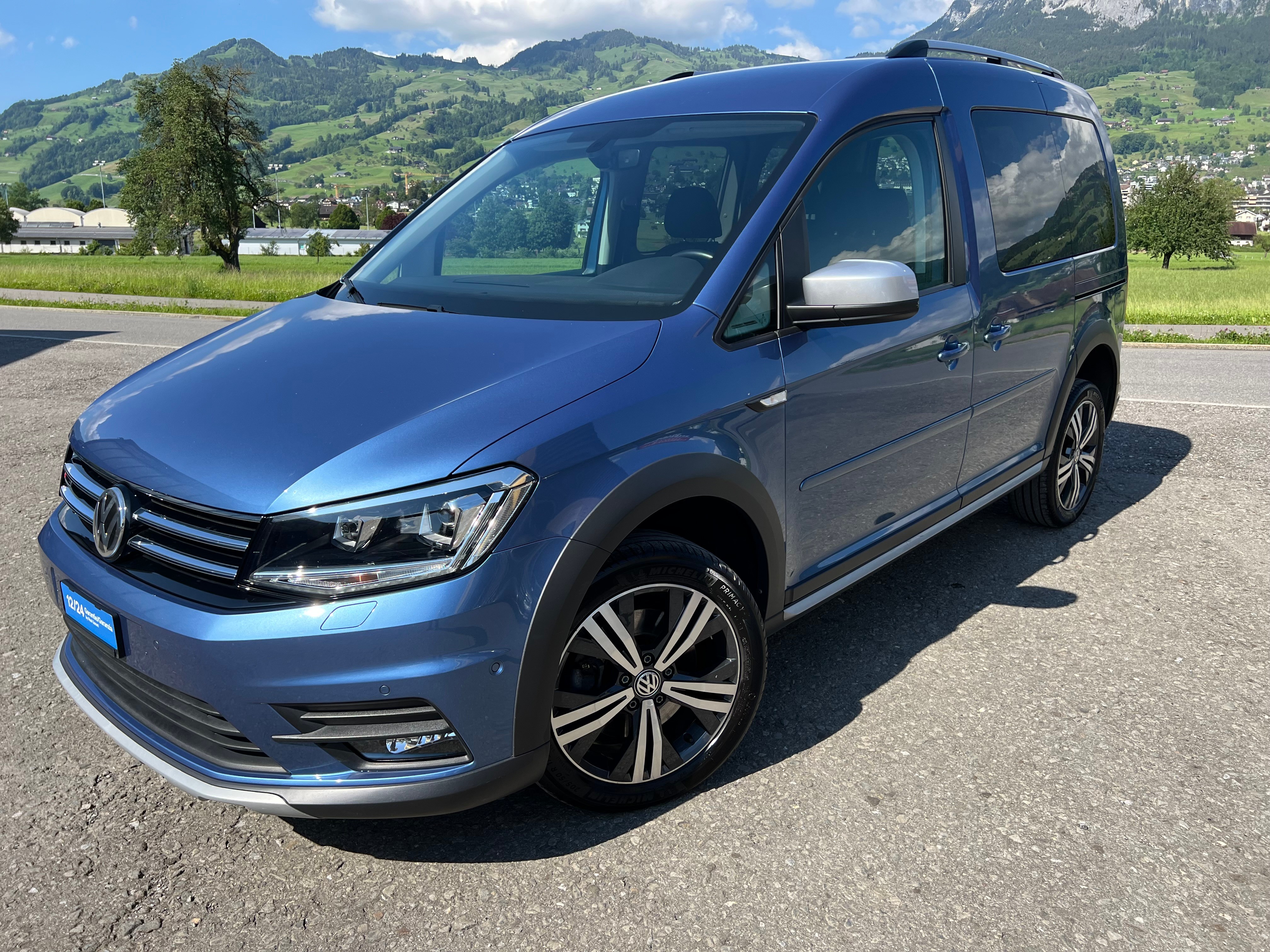 VW Caddy Alltrack 2.0 TDI 4x4 / Navi / Rückfahrkamera / Standheizung / AHK 1500 kg, / frisch ab MFK