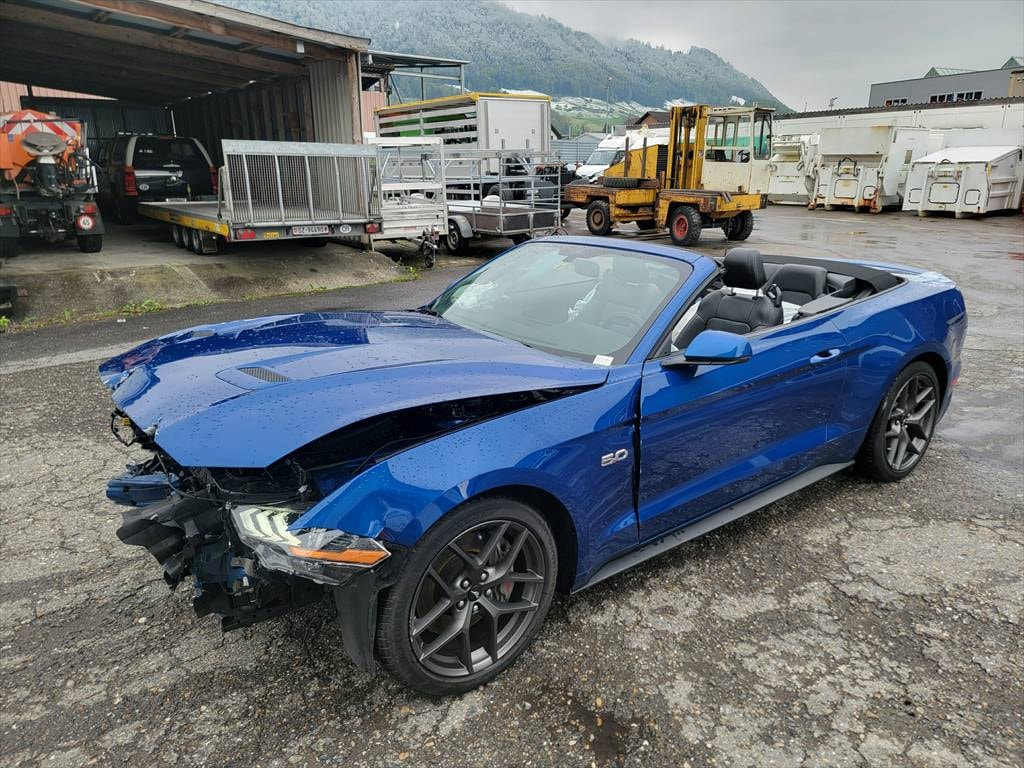 FORD Mustang Convertible 5.0V8GT Black Shad Ed. Automat