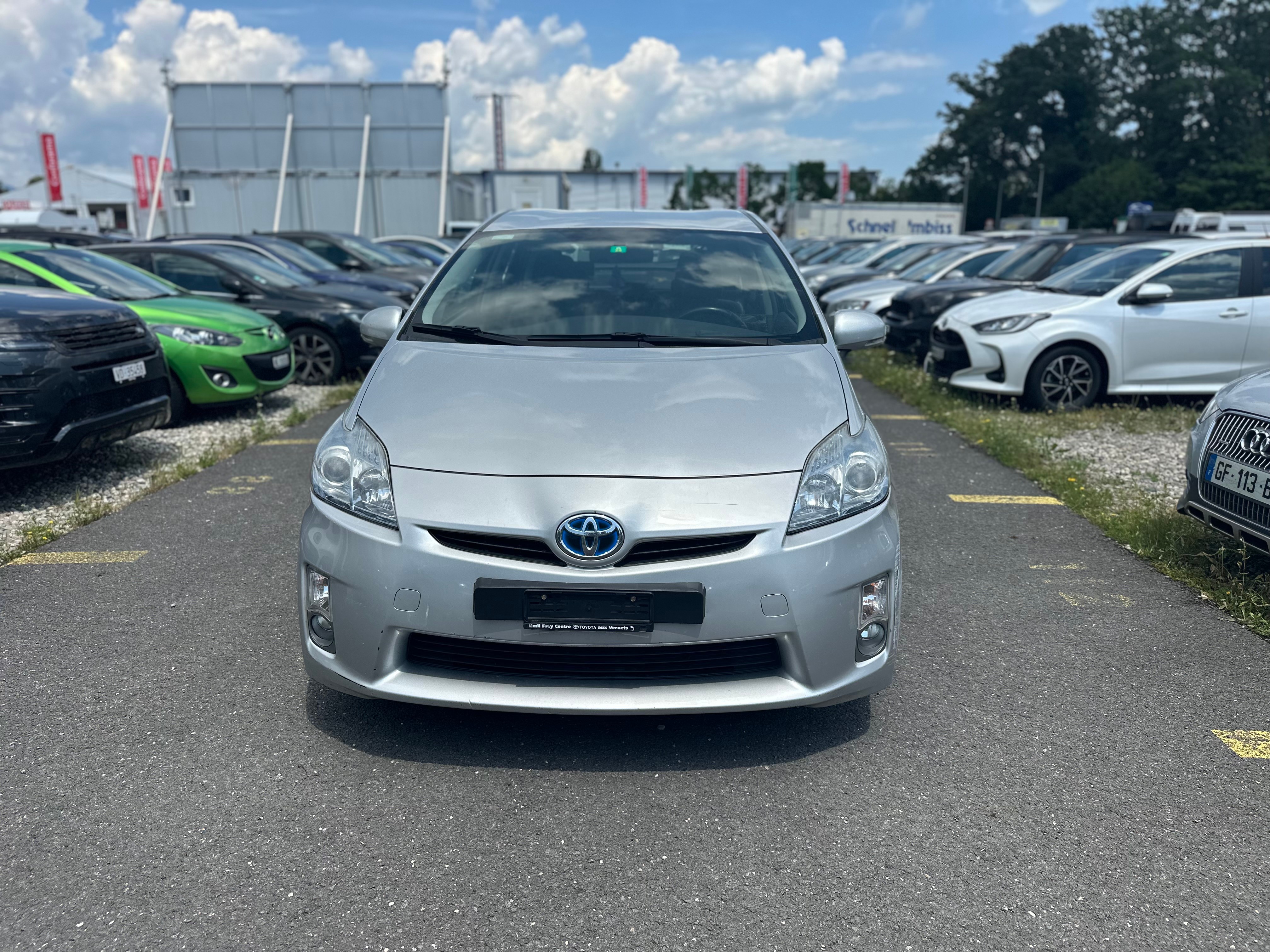 TOYOTA Prius 1.8 16V HSD Luna