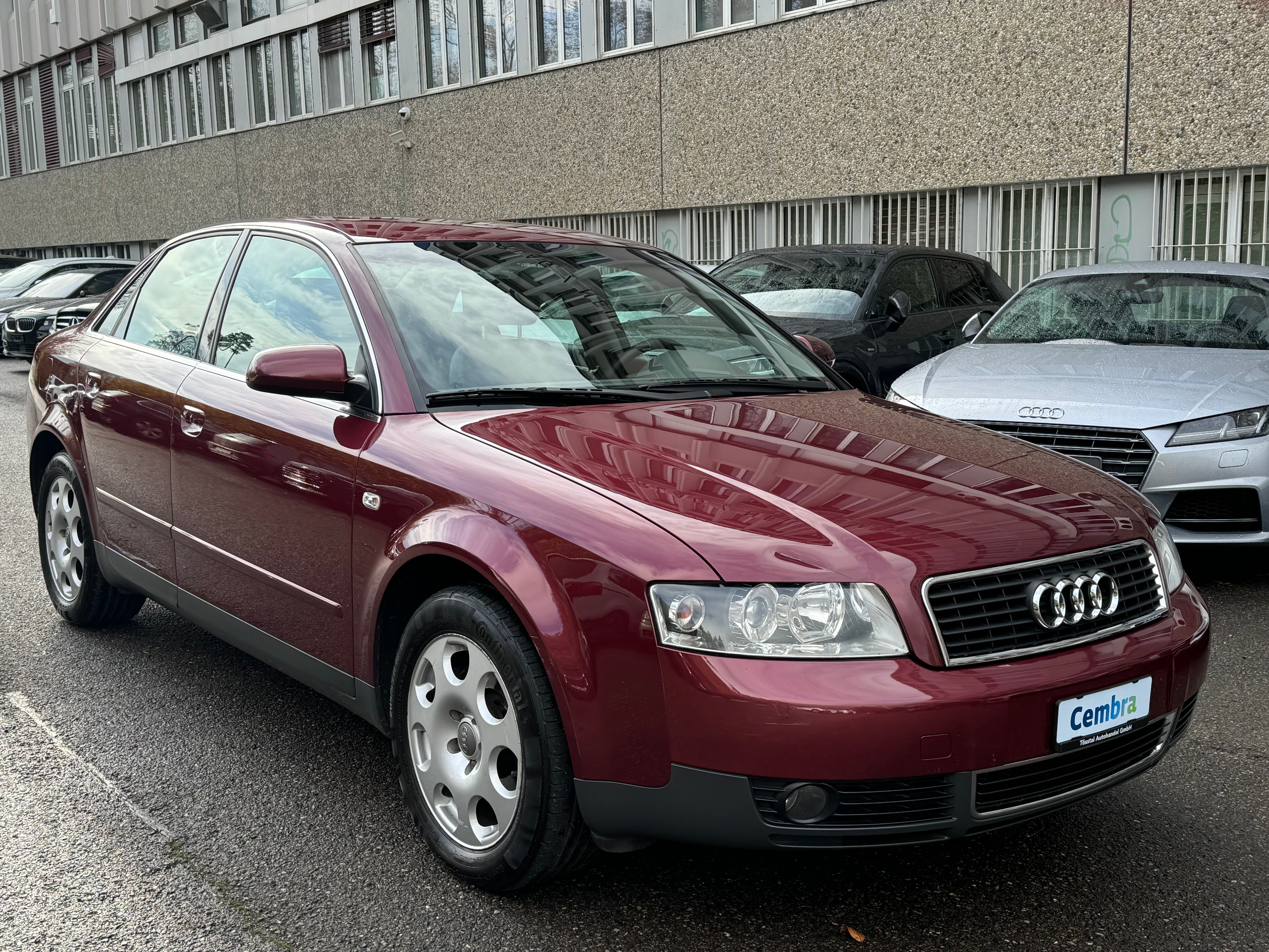 AUDI A4 2.4 V6