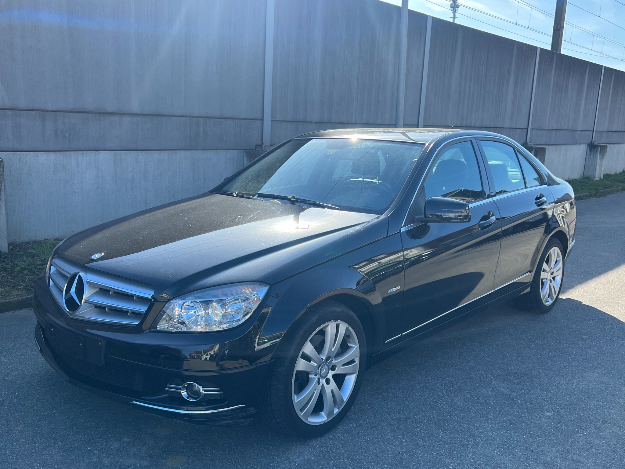 MERCEDES-BENZ C 250 CGI BlueEfficiency Avantgarde Automatic