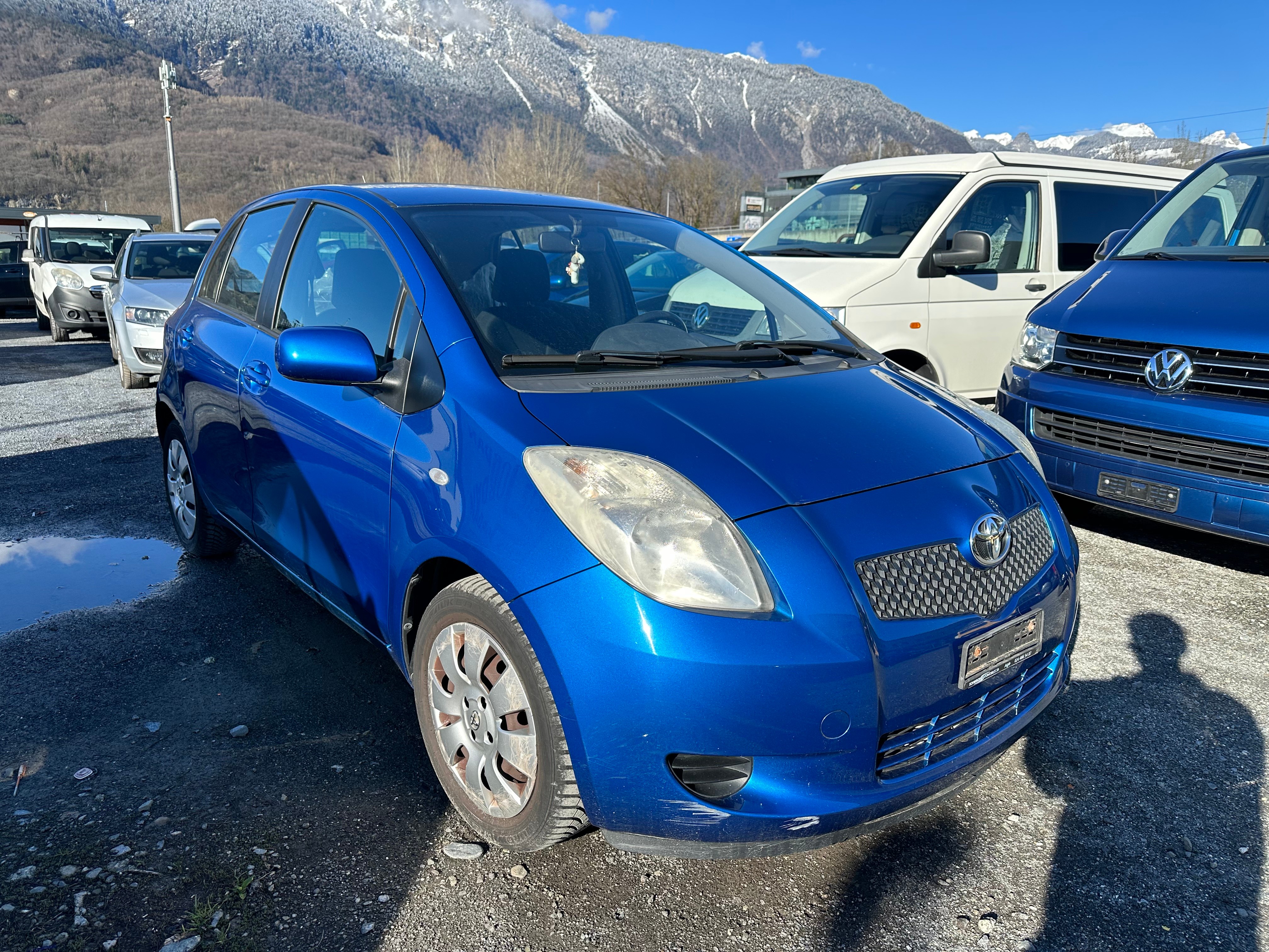 TOYOTA Yaris 1.3 Linea Sol