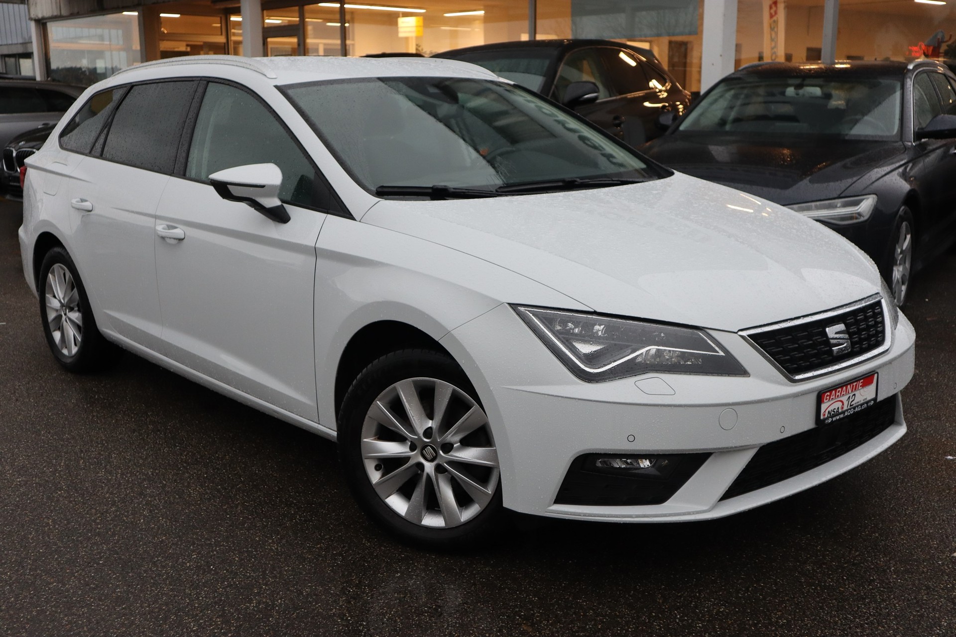 SEAT Leon ST 2.0 TDI CR Style 4Drive DSG ** Navigation ** PDC ** AHK ** Frisch ab MFK & Service **