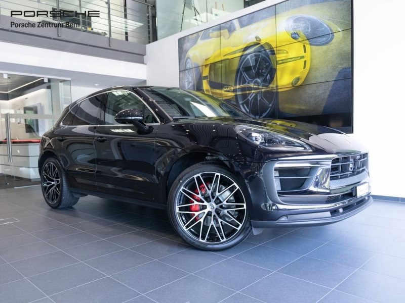 PORSCHE MACAN S