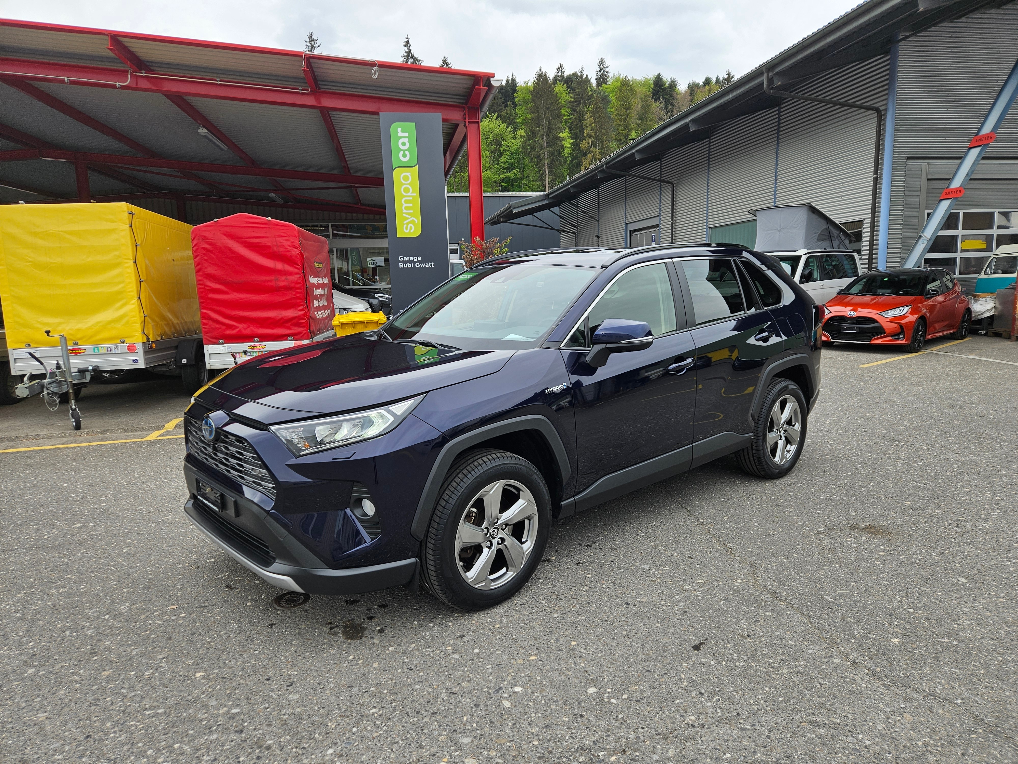 TOYOTA RAV-4 2.5 HSD Trend e-CVT 4WD