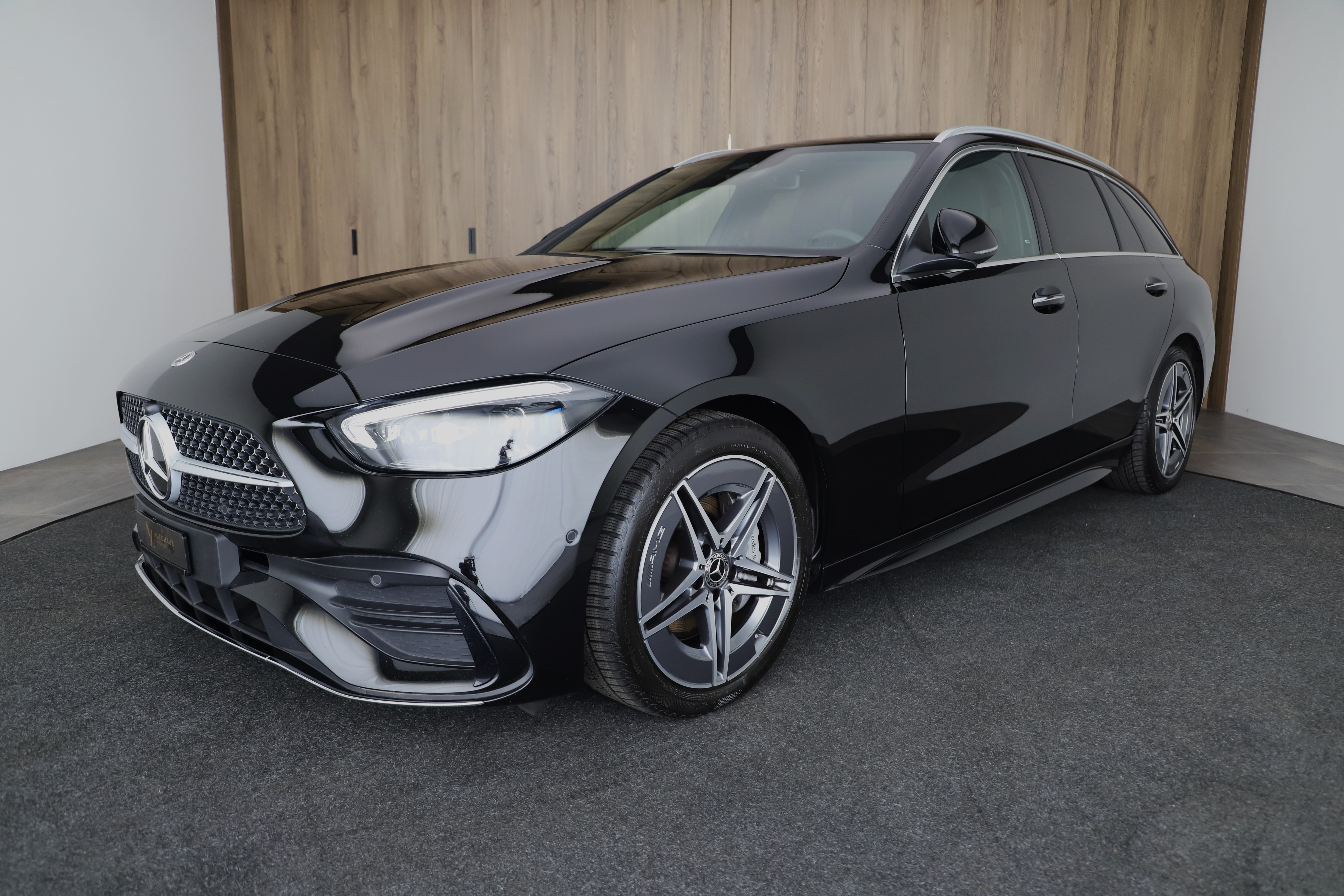 MERCEDES-BENZ C 220 d T AMG Line Premium Paket