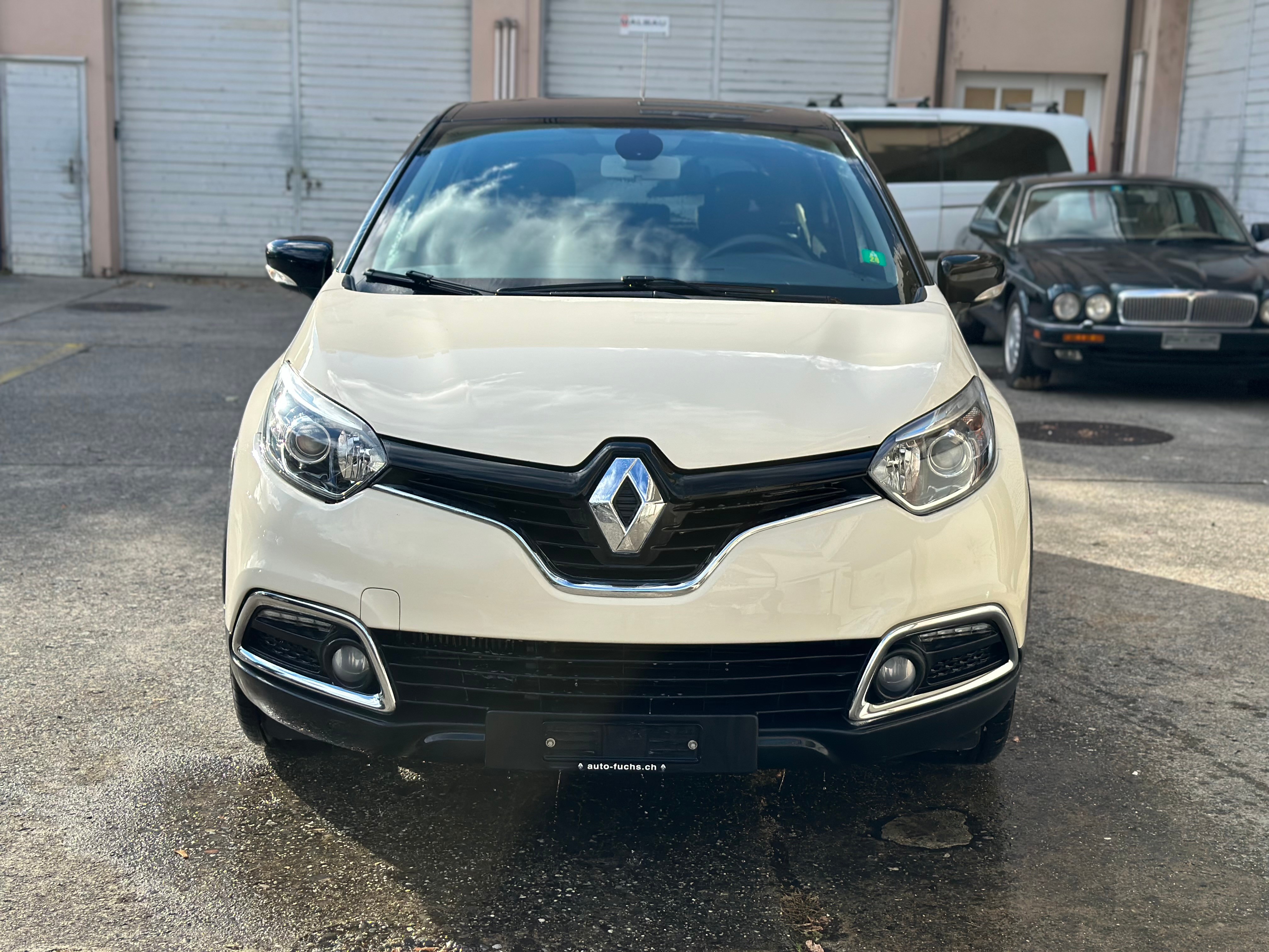 RENAULT Captur 1.2 T 16V Dynamique EDC