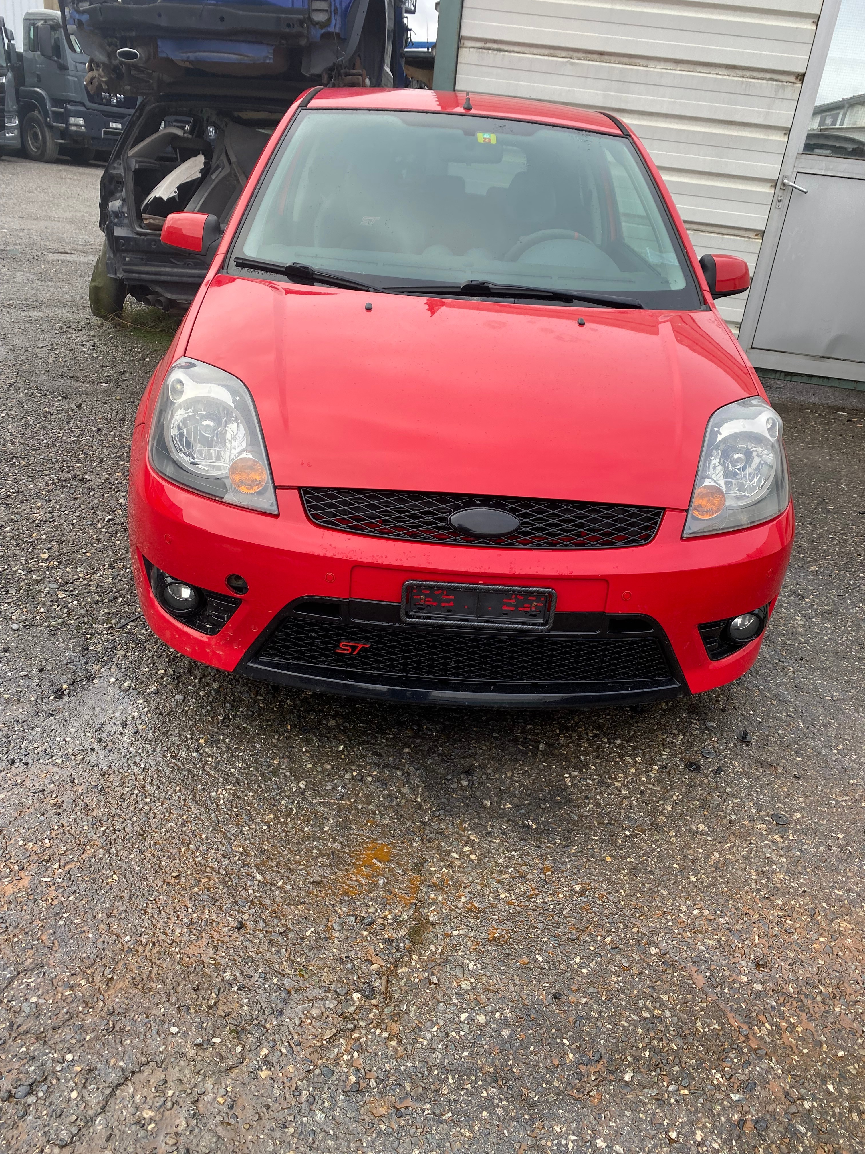 FORD Fiesta 2.0 16V ST