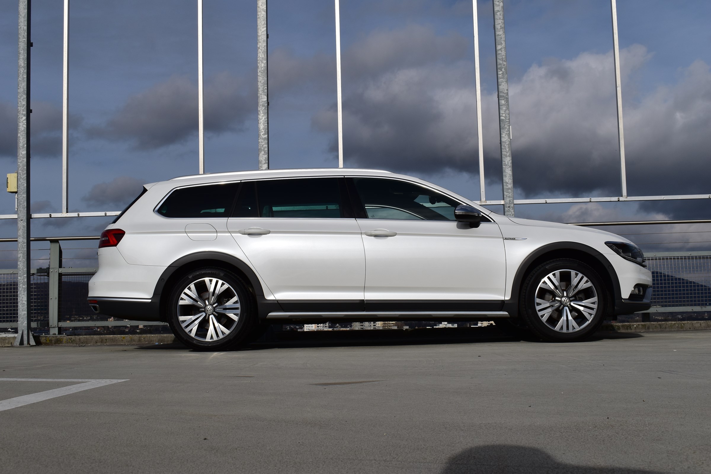 VW PASSAT ALLTRACK 2.0 TDI BMT 4MOTION DSG l 190 PS