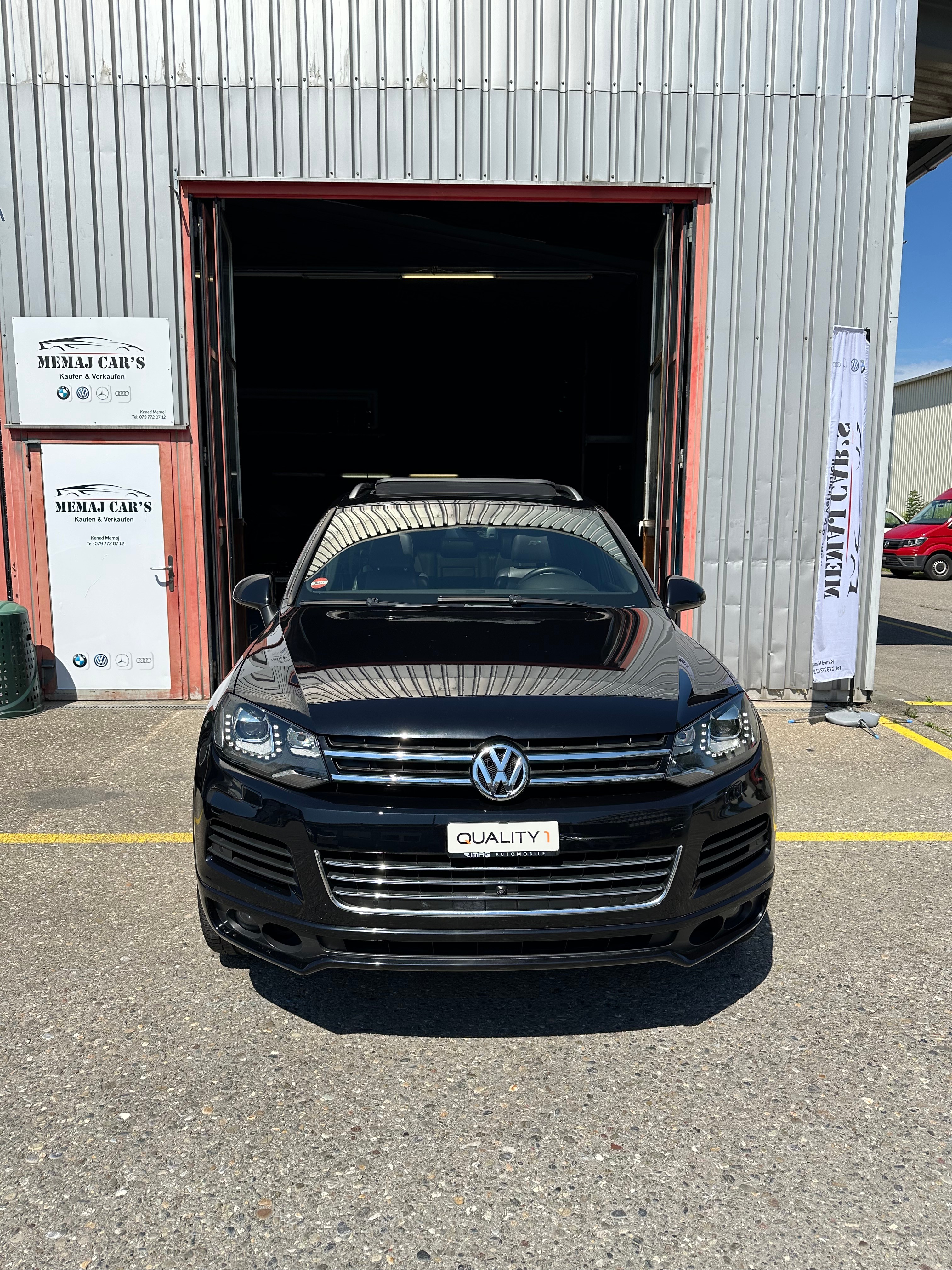 VW Touareg 3.0 TDI BMT R-Line Pano/AHK Tiptronic