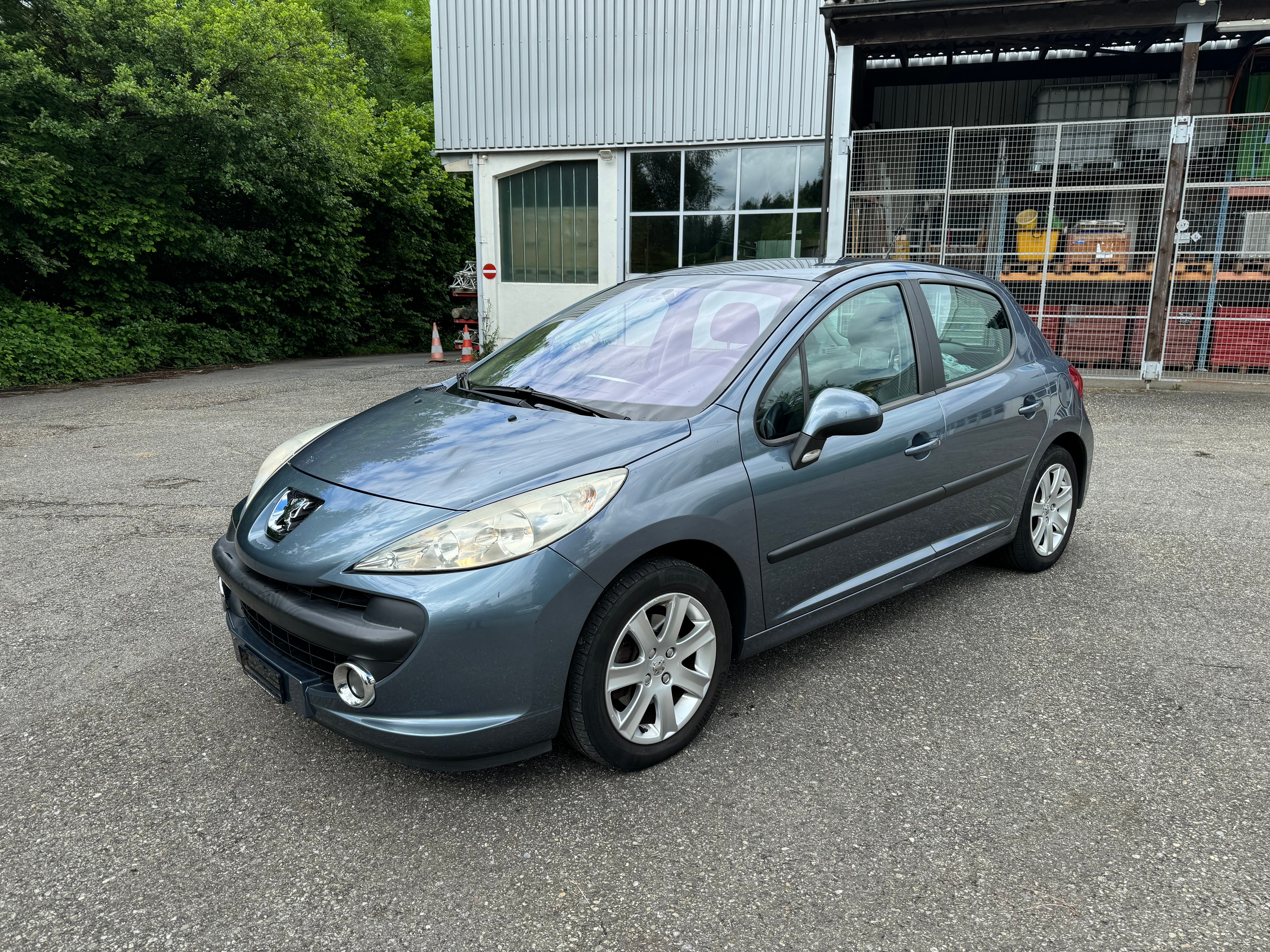 PEUGEOT 207 1.6 16V XT Premium