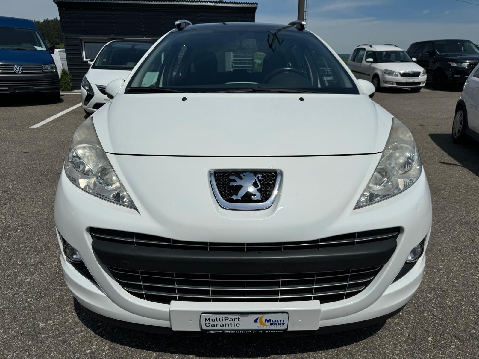 PEUGEOT 207 SW 1.4 16V Swiss Edition