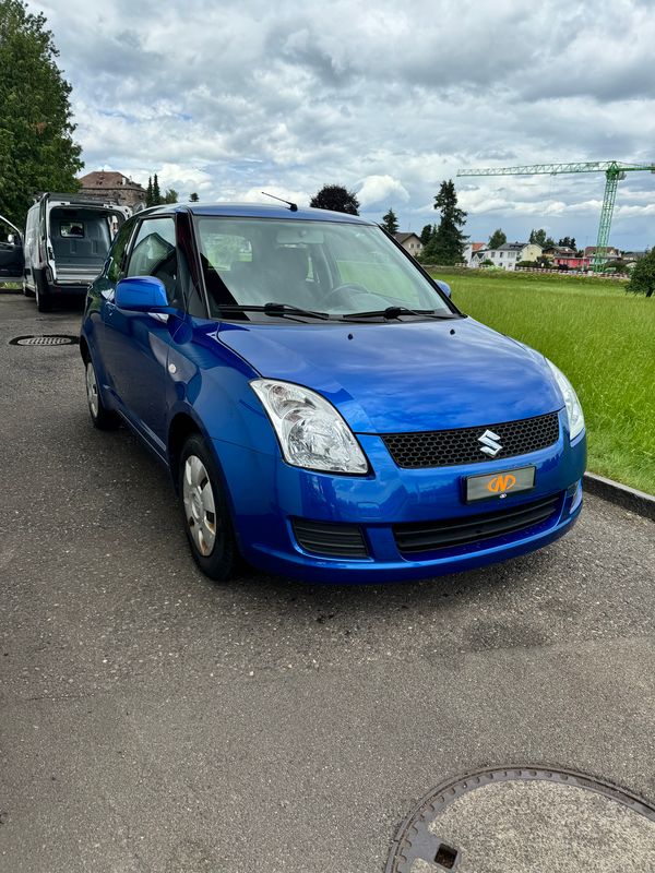 SUZUKI Swift 1.3i 16V GL