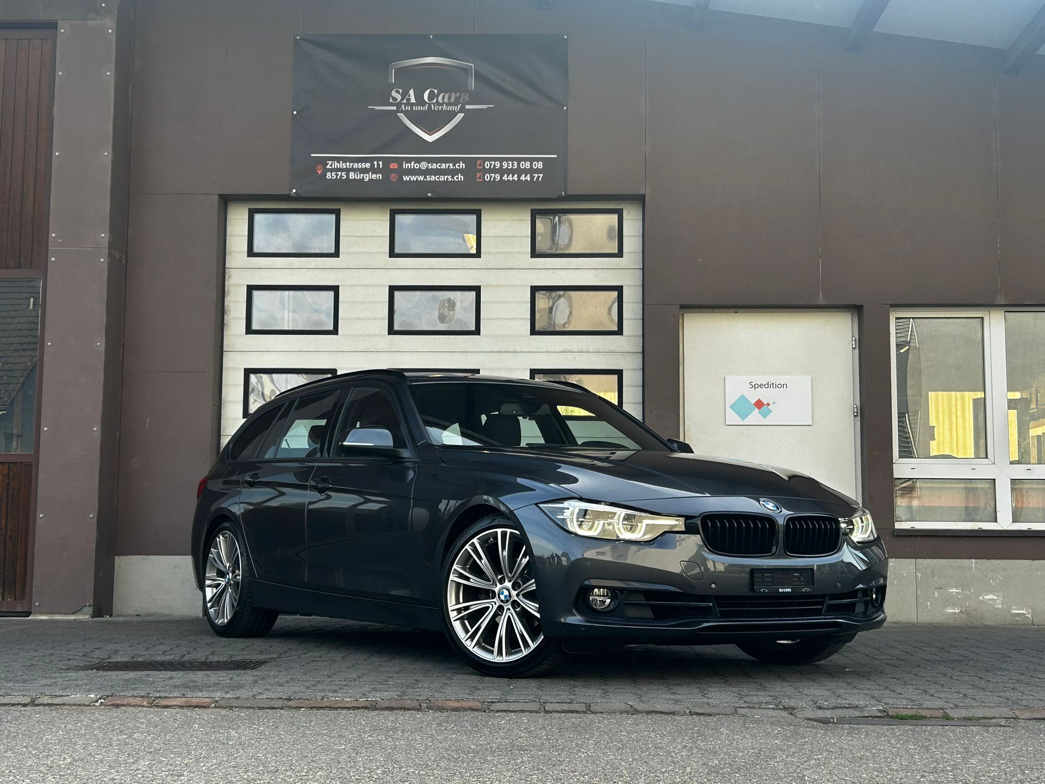 BMW 320i xDrive Touring Edition Sport Line Steptronic