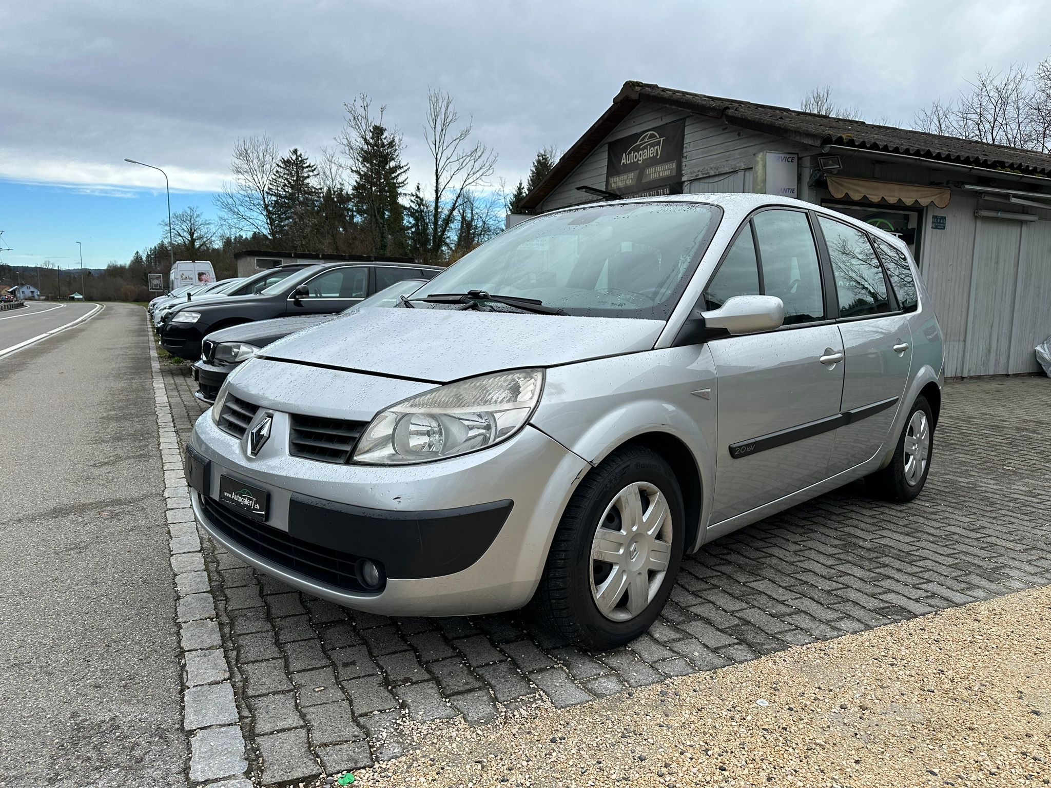 RENAULT Grand Scénic 2.0 16V Authentique Confort