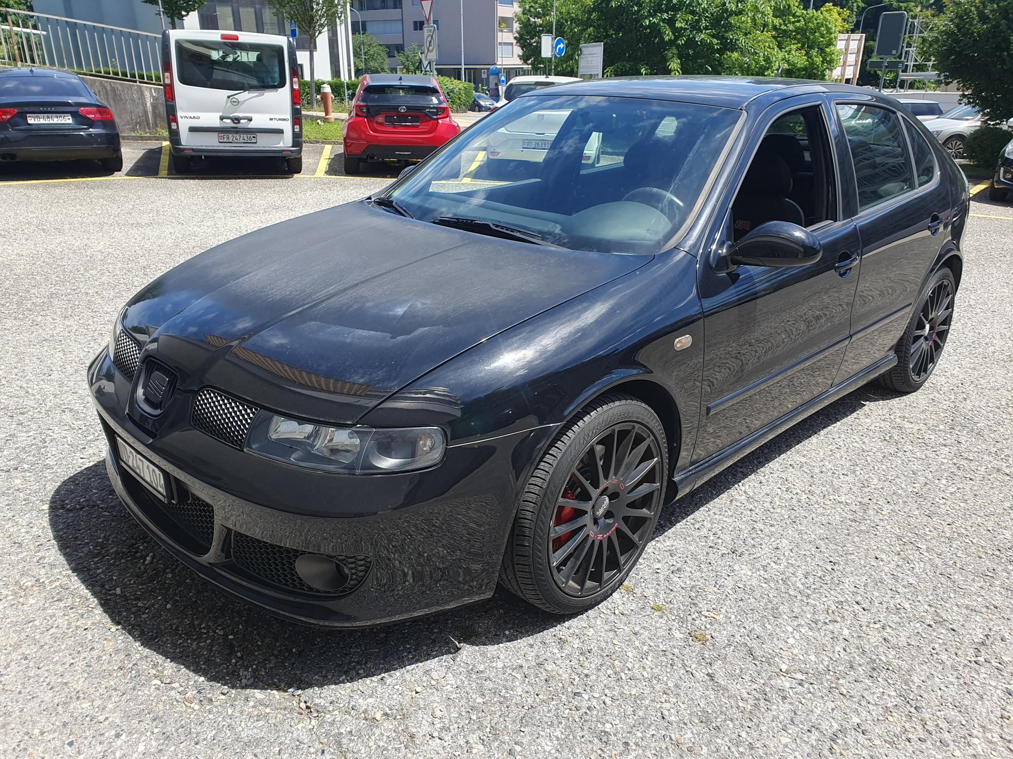 SEAT Leon 1.8 T Cupra R