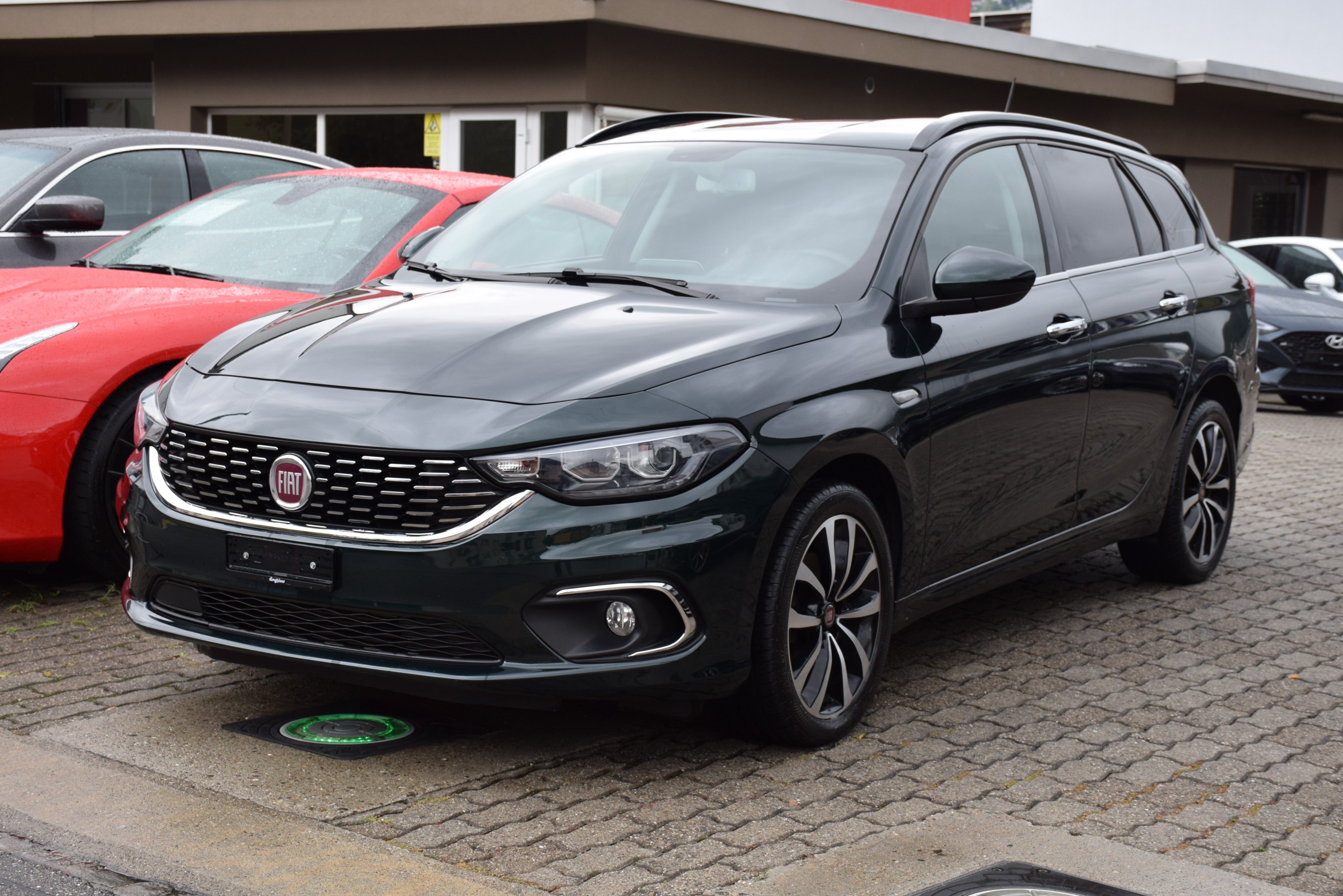 FIAT Tipo 1.6MJ Station Wagon Lounge DCT