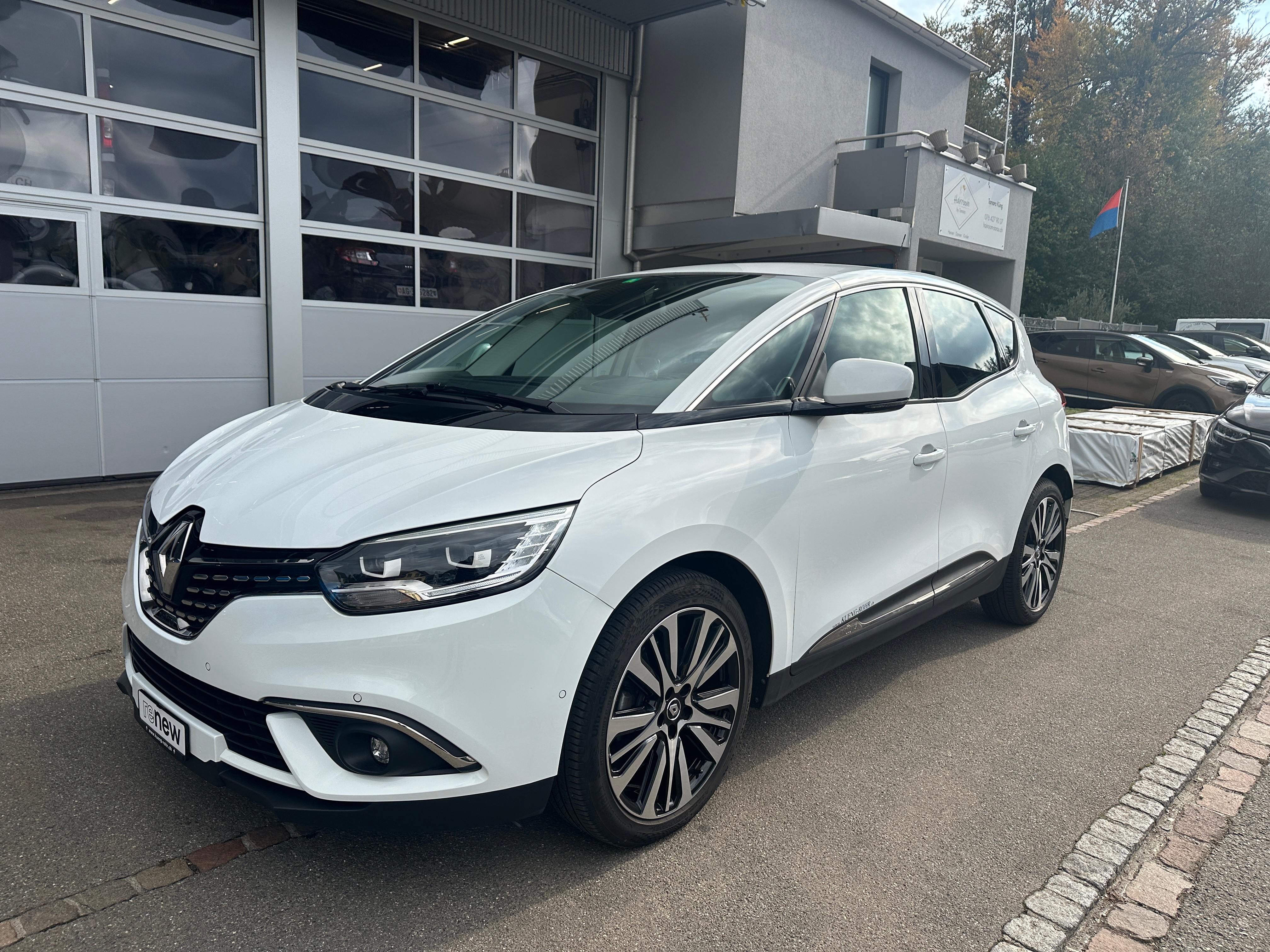 RENAULT Scénic 1.5 dCi Initiale EDC