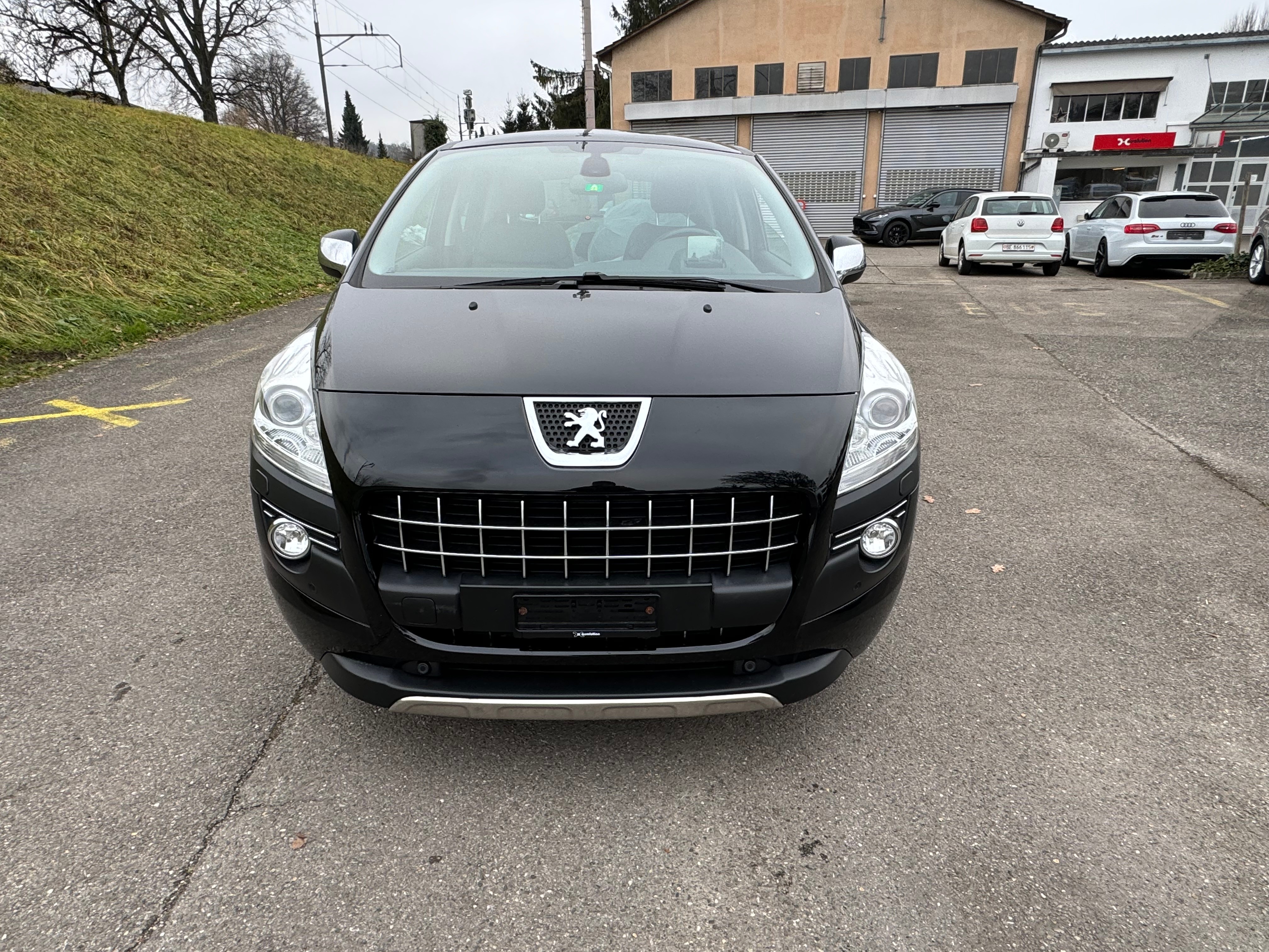 PEUGEOT 3008 1.6 16V T Sport