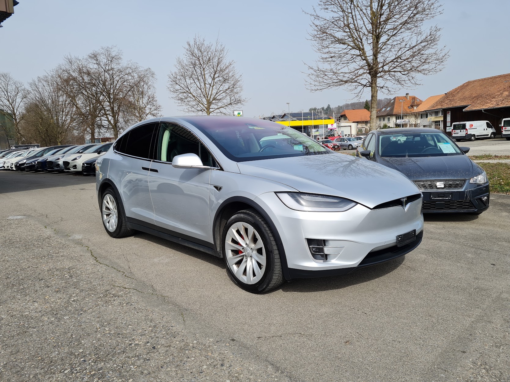 TESLA Model X 90 D Performance