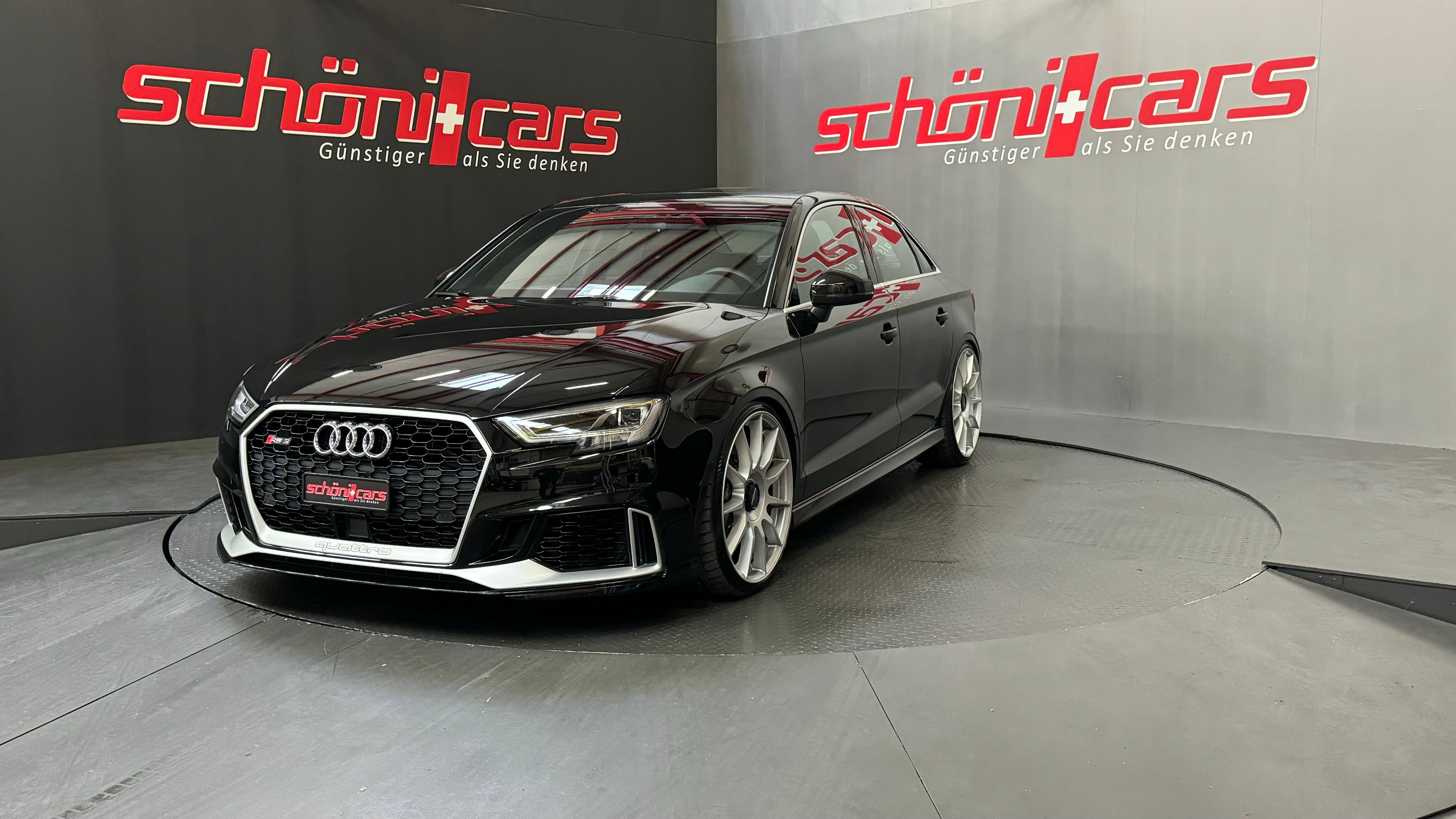 AUDI RS3 Limousine 2.5 TSI quattro S-tronic