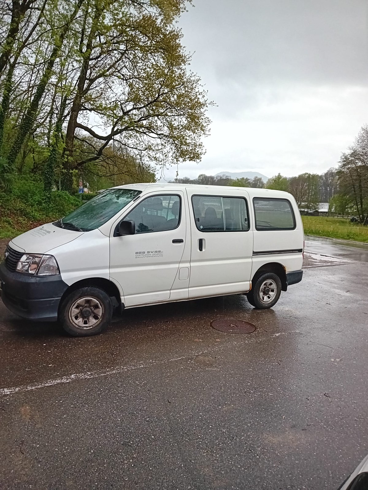 TOYOTA Hiace D-4D Kombi/Werk 4WD