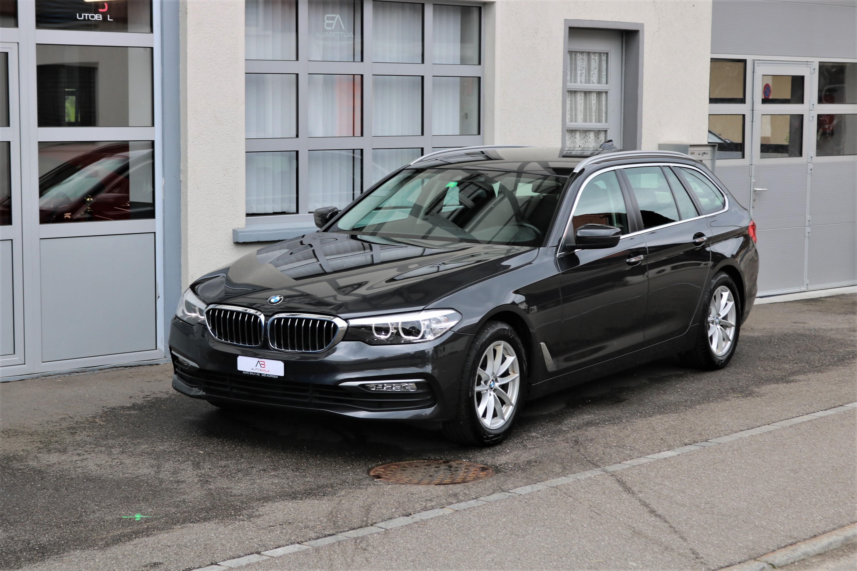 BMW 520d xDrive Touring Steptronic