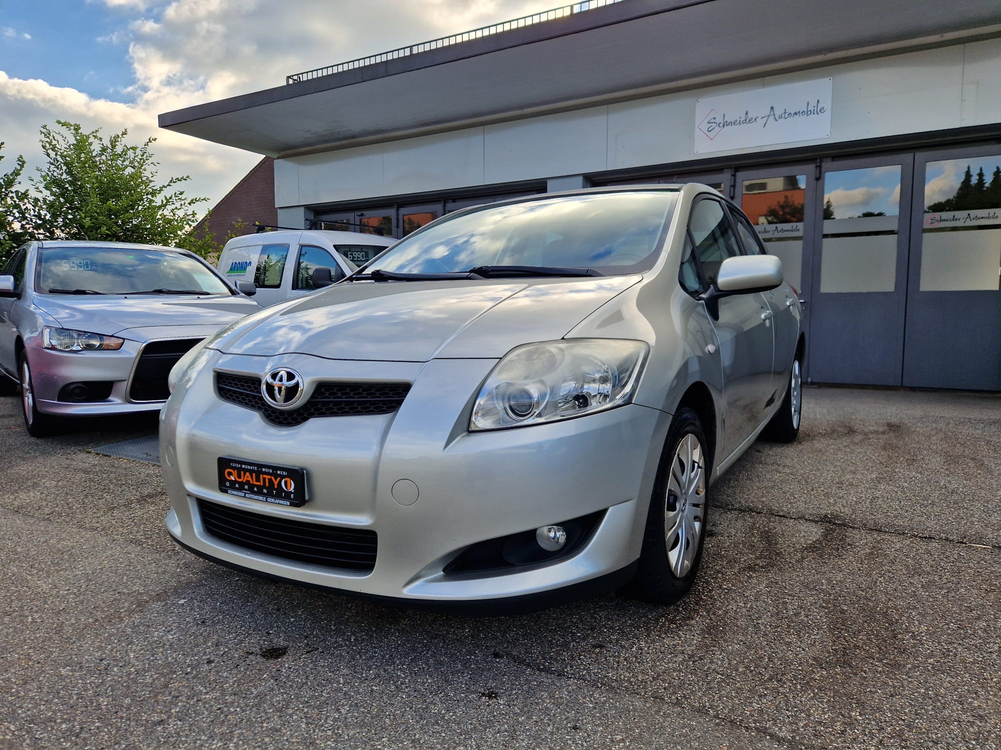 TOYOTA Auris 1.6 Linea Luna