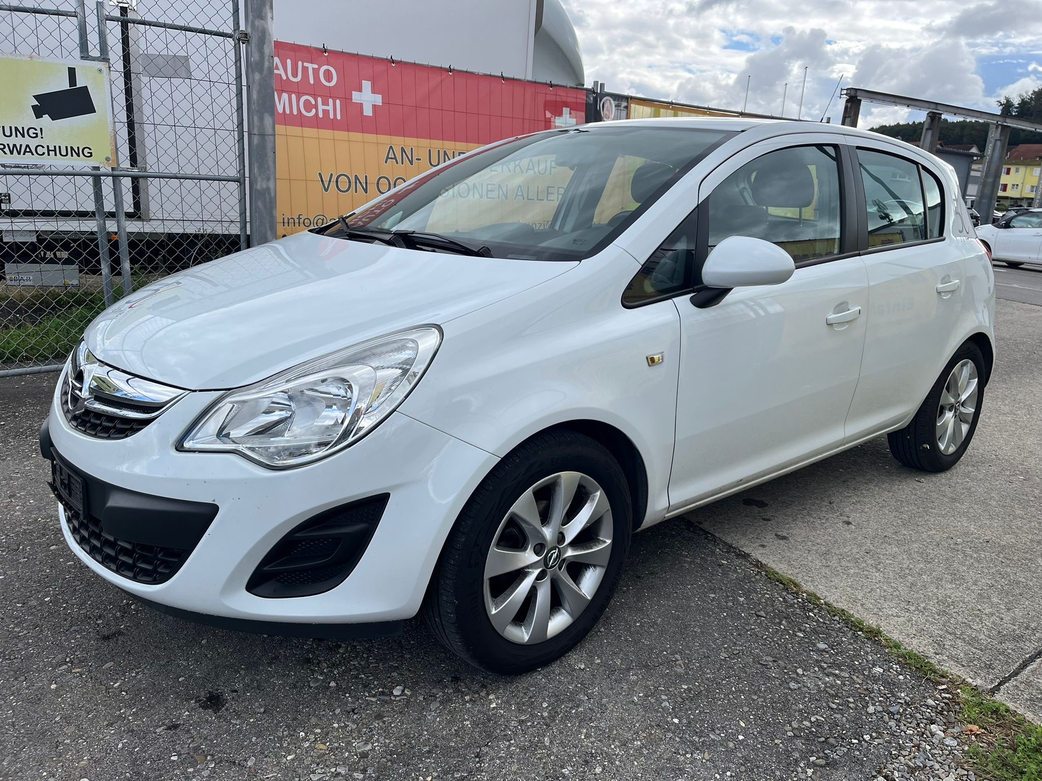 OPEL Corsa 1.4 TP Active Edition