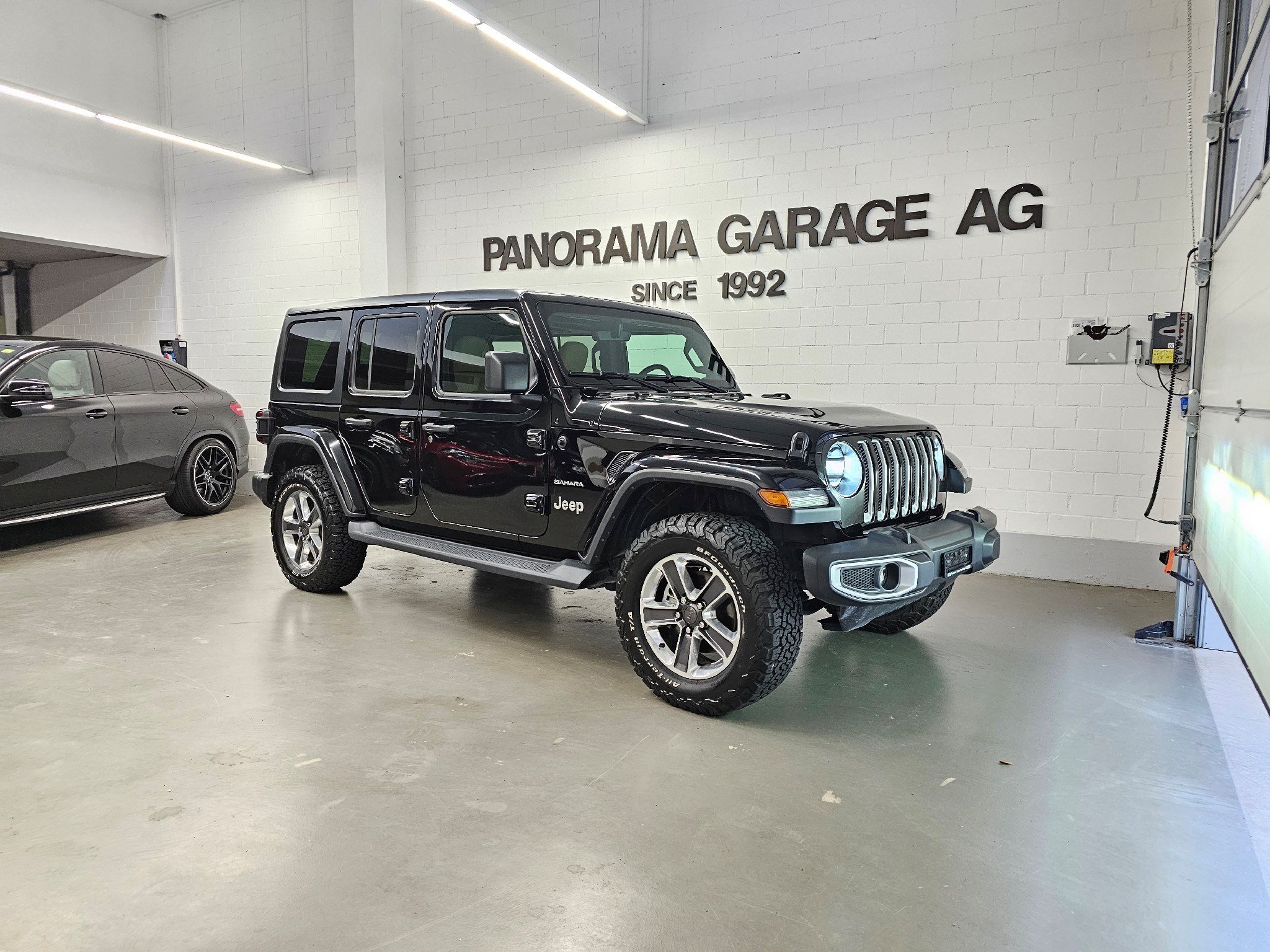 JEEP Wrangler 3.6 Sahara Unlimited JL Edition Automatic hardtop