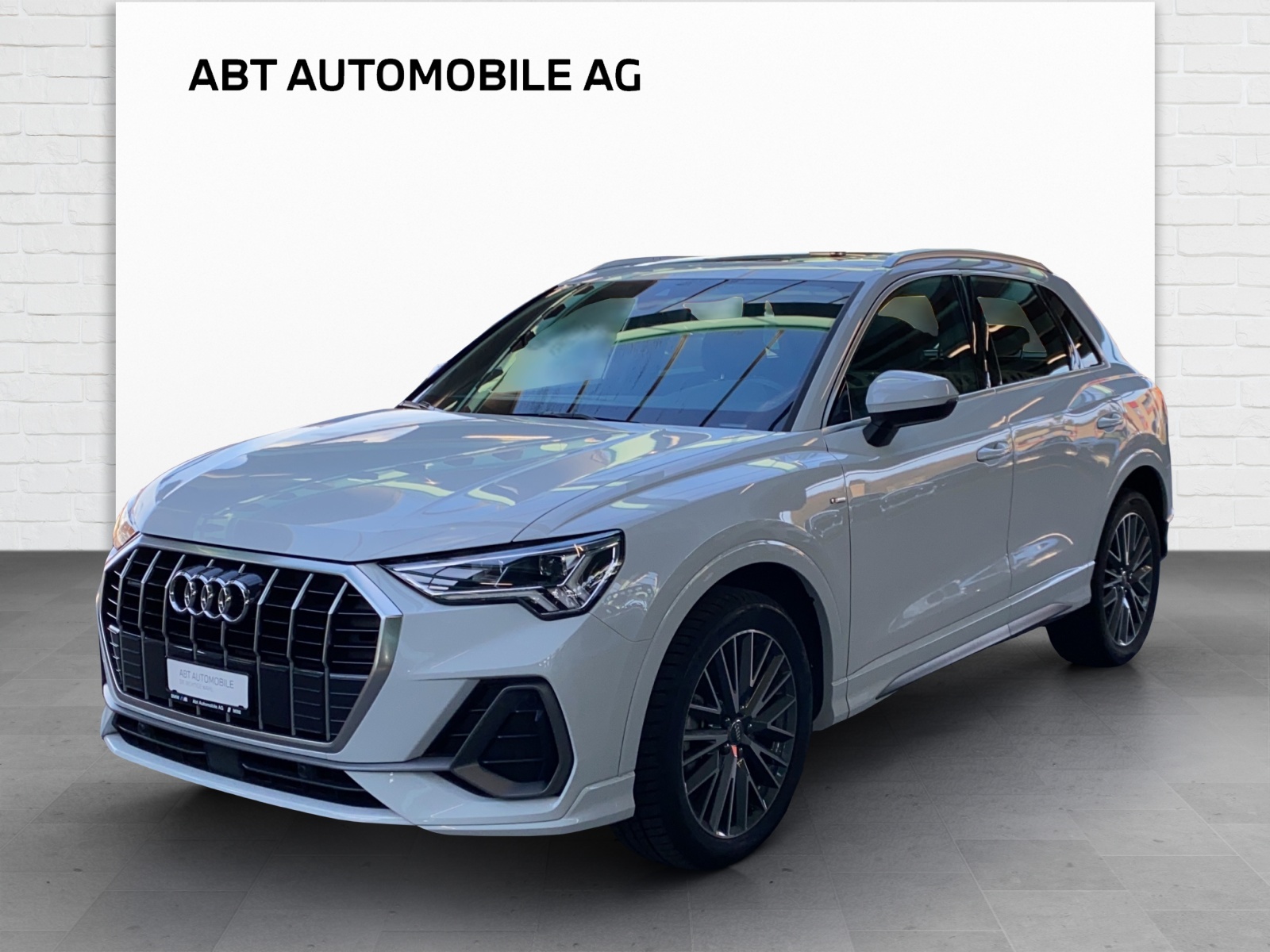 AUDI Q3 40 TFSI S line quattro