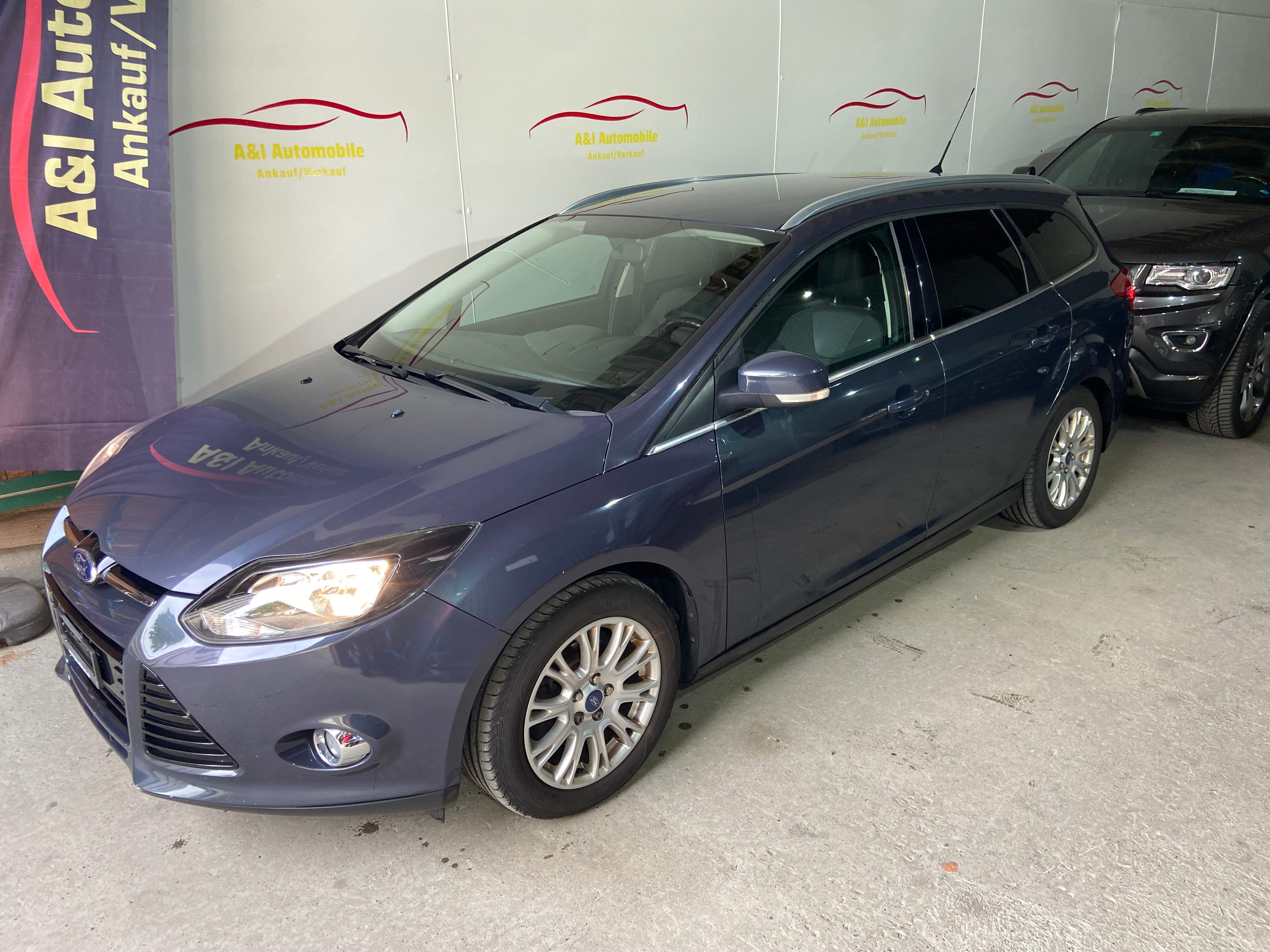 FORD Focus 1.6i VCT Carving PowerShift