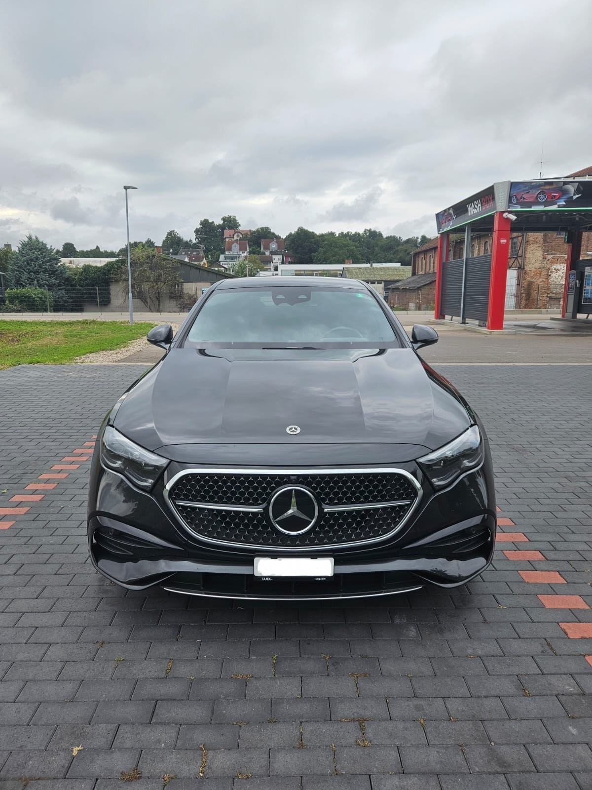 MERCEDES-BENZ E 400