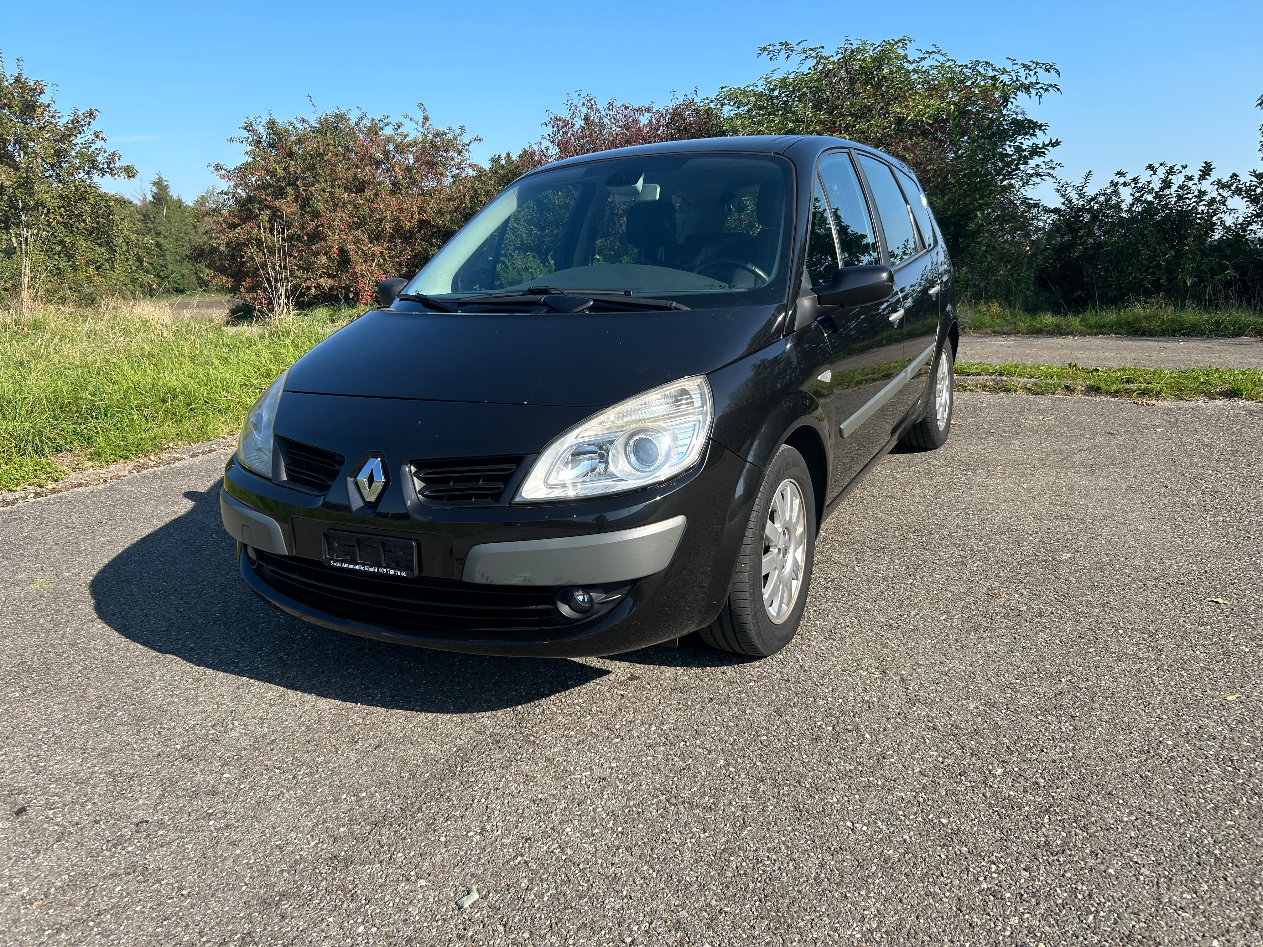 RENAULT Grand Scénic 1.9 dCi Authentique Confort