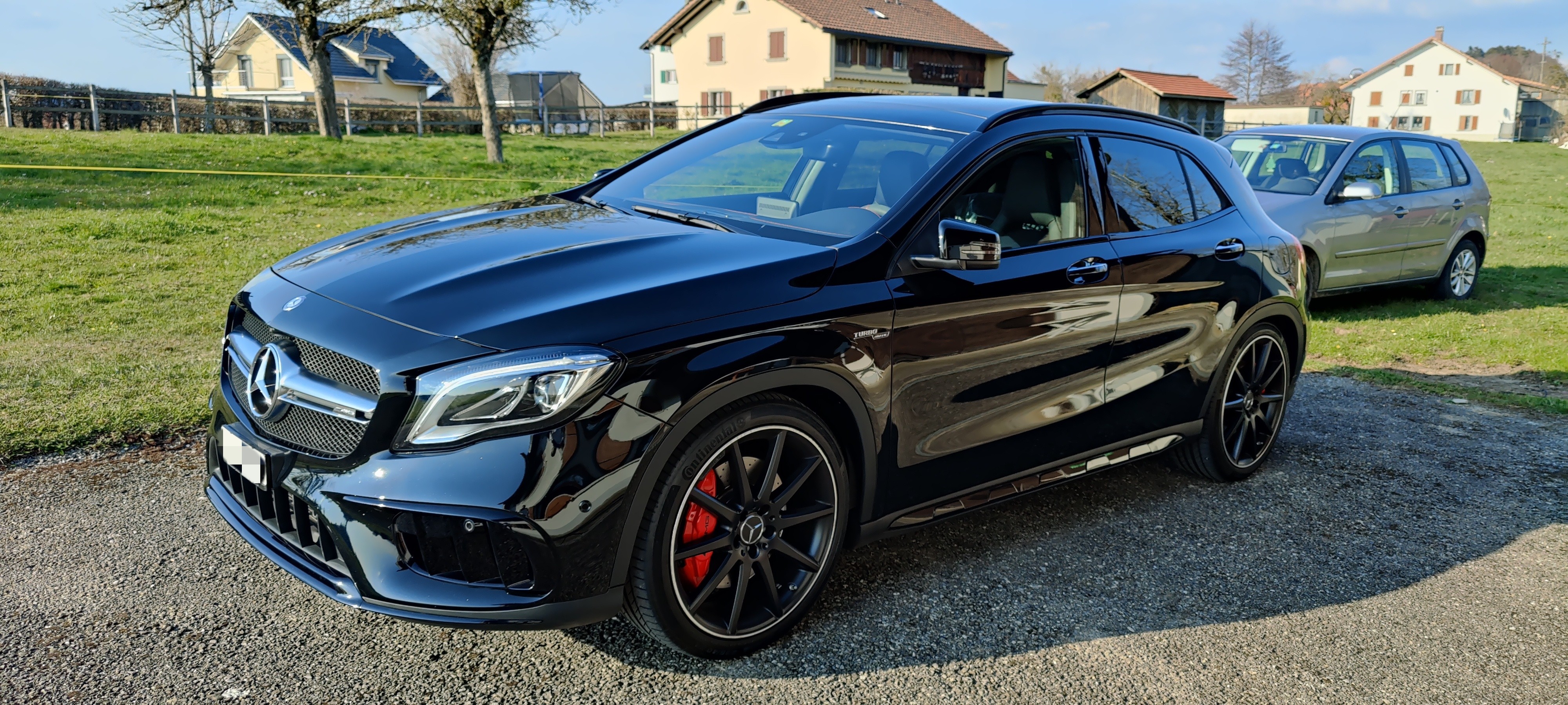 MERCEDES-BENZ GLA 45 AMG 4Matic 7G-DCT