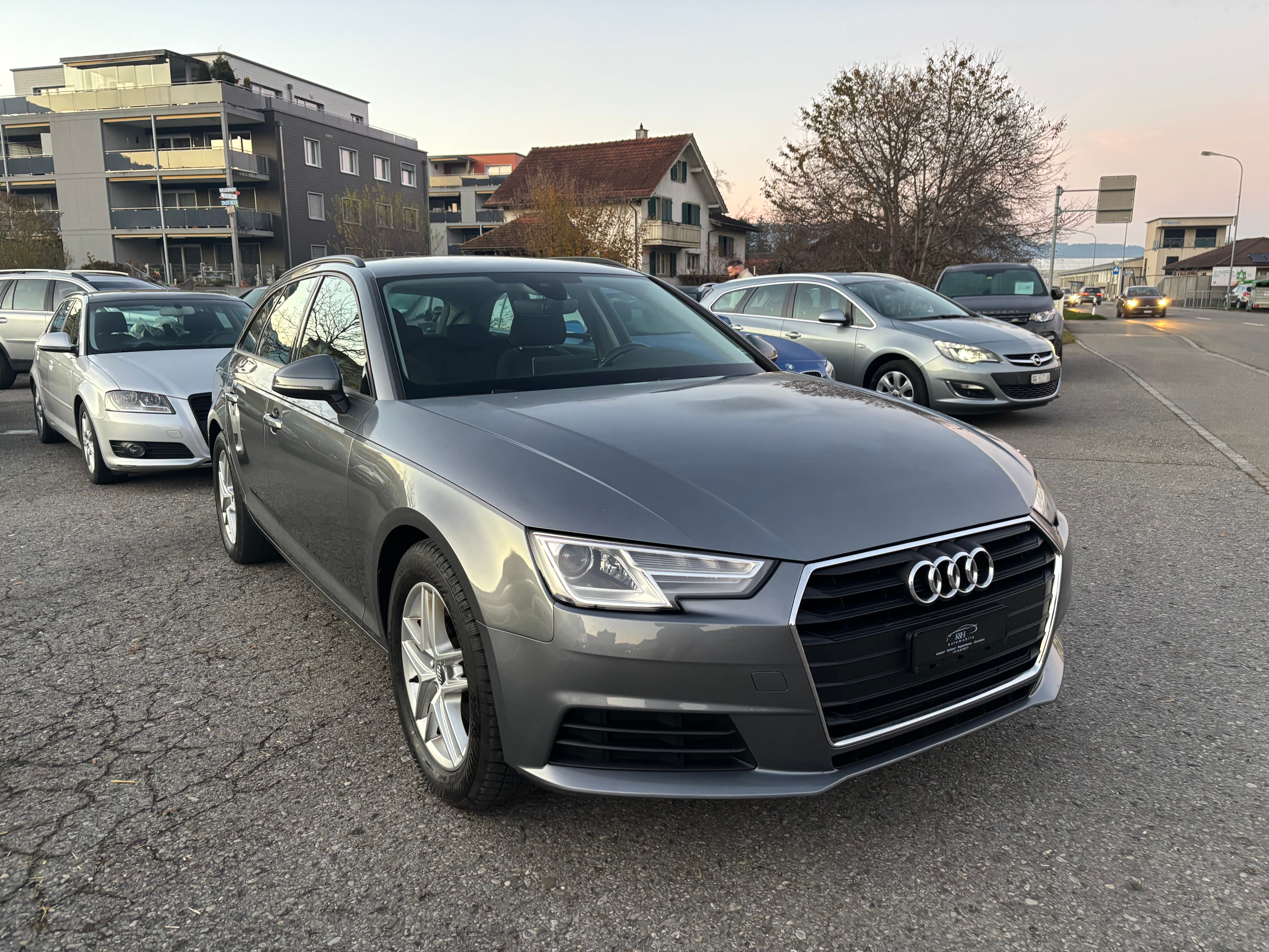 AUDI A4 Avant 2.0 TDI S-tronic