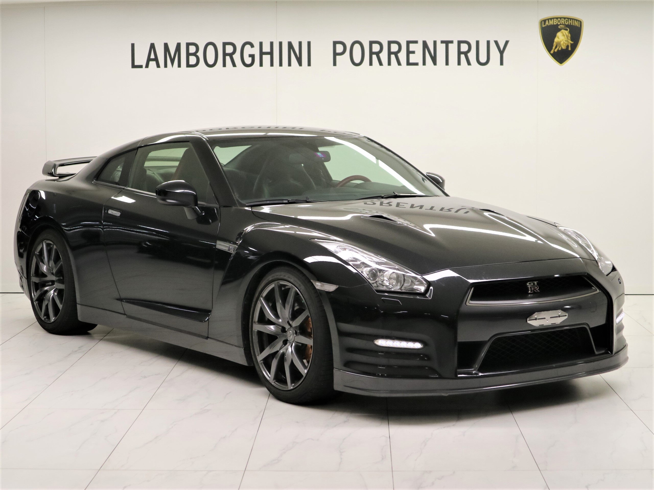 NISSAN GT-R 3.8 V6 Biturbo Black Edition