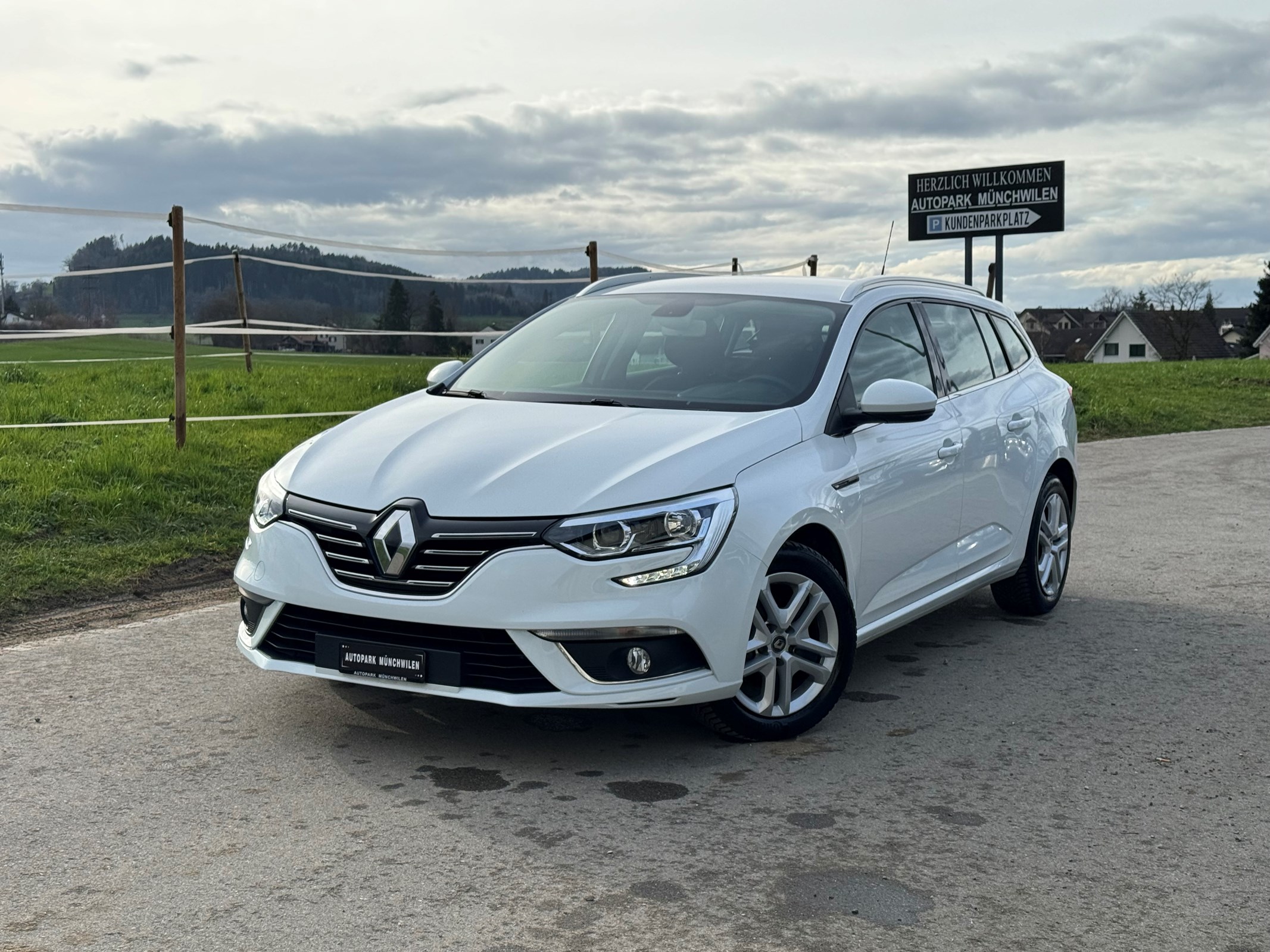 RENAULT Mégane Grandtour 1.5 dCi Business EDC