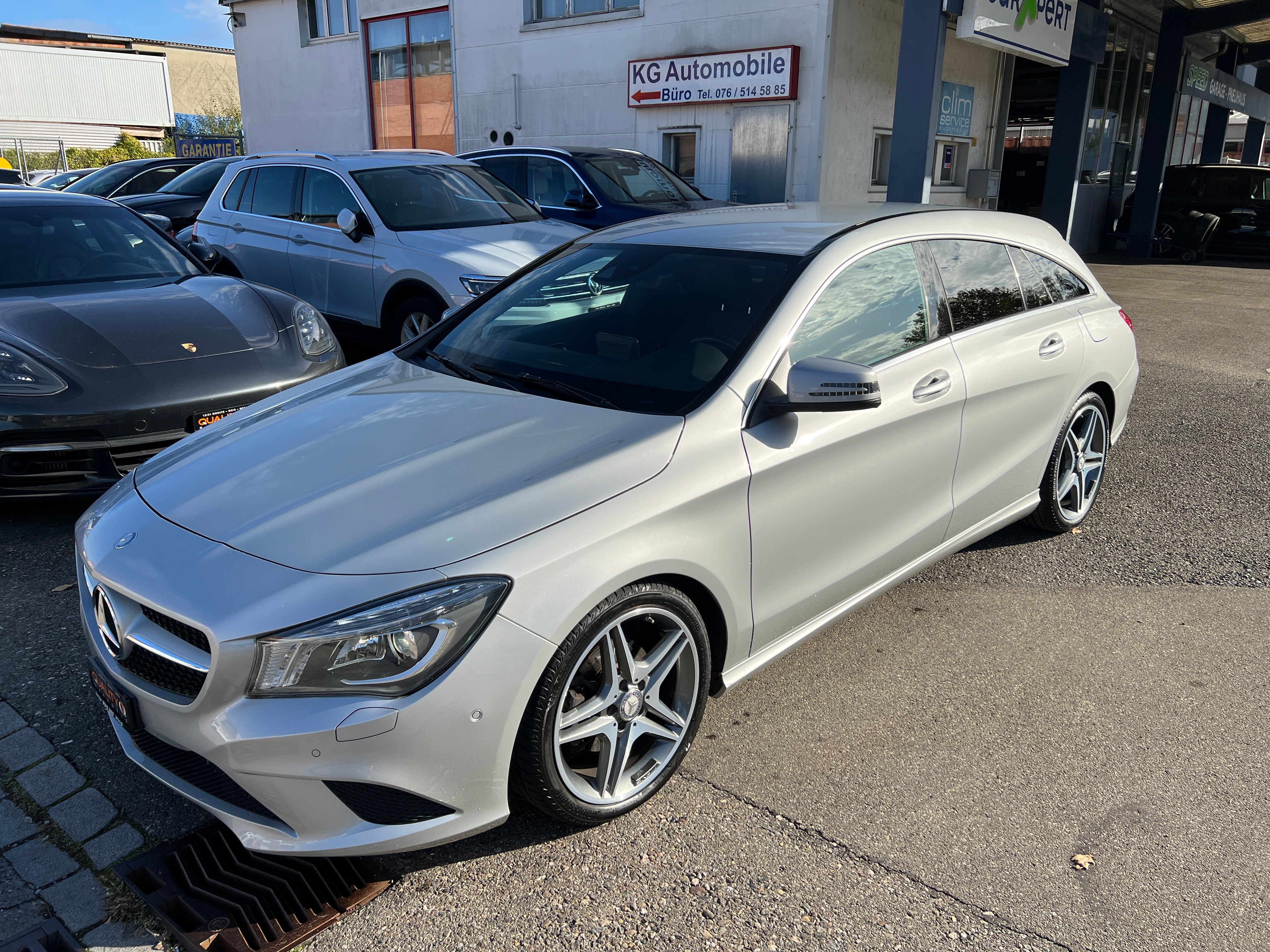 MERCEDES-BENZ CLA Shooting Brake 180 AMG Line 7G-DCT