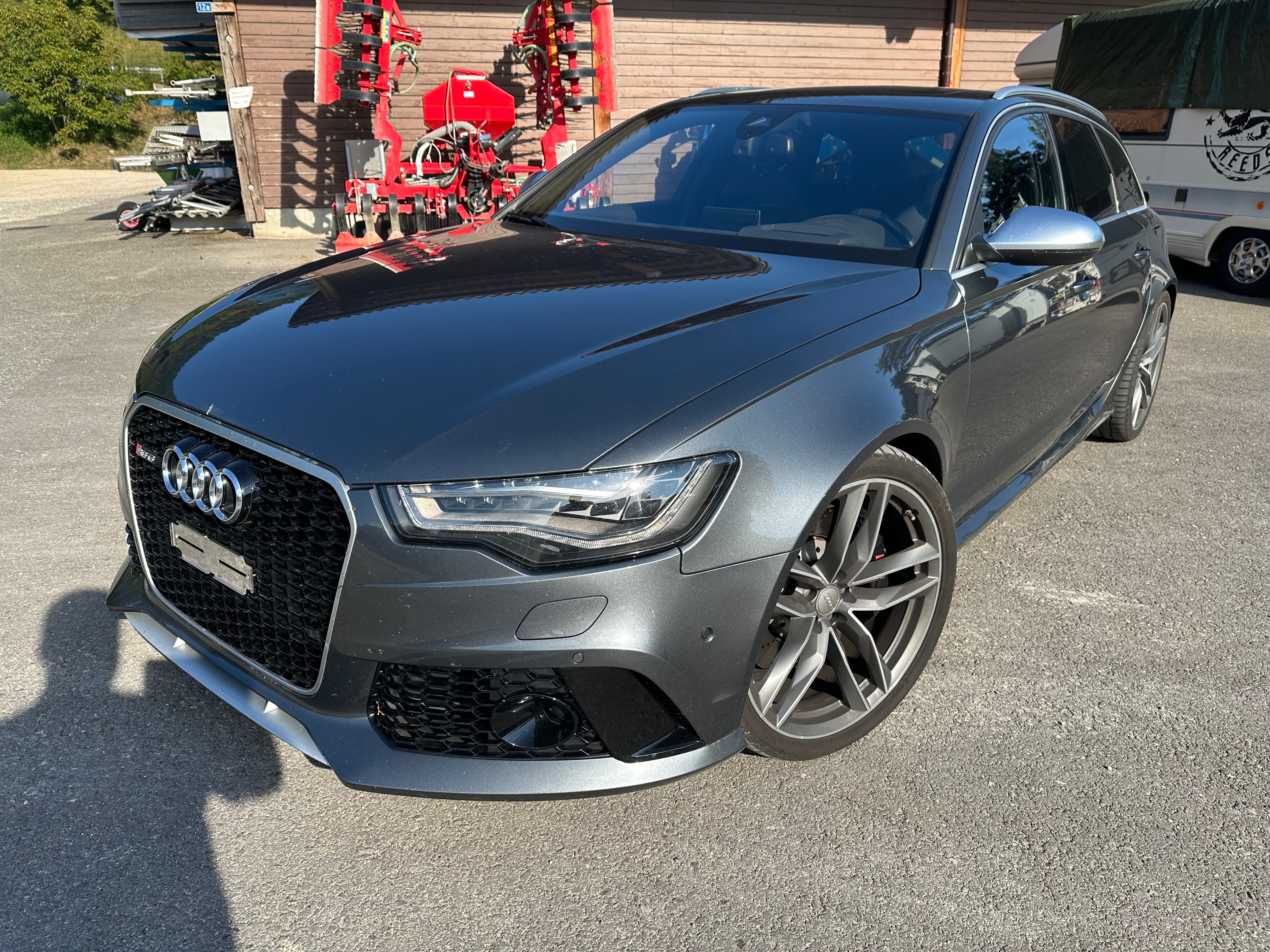 AUDI RS6 Avant 4.0 TFSI V8 quattro Tiptronic